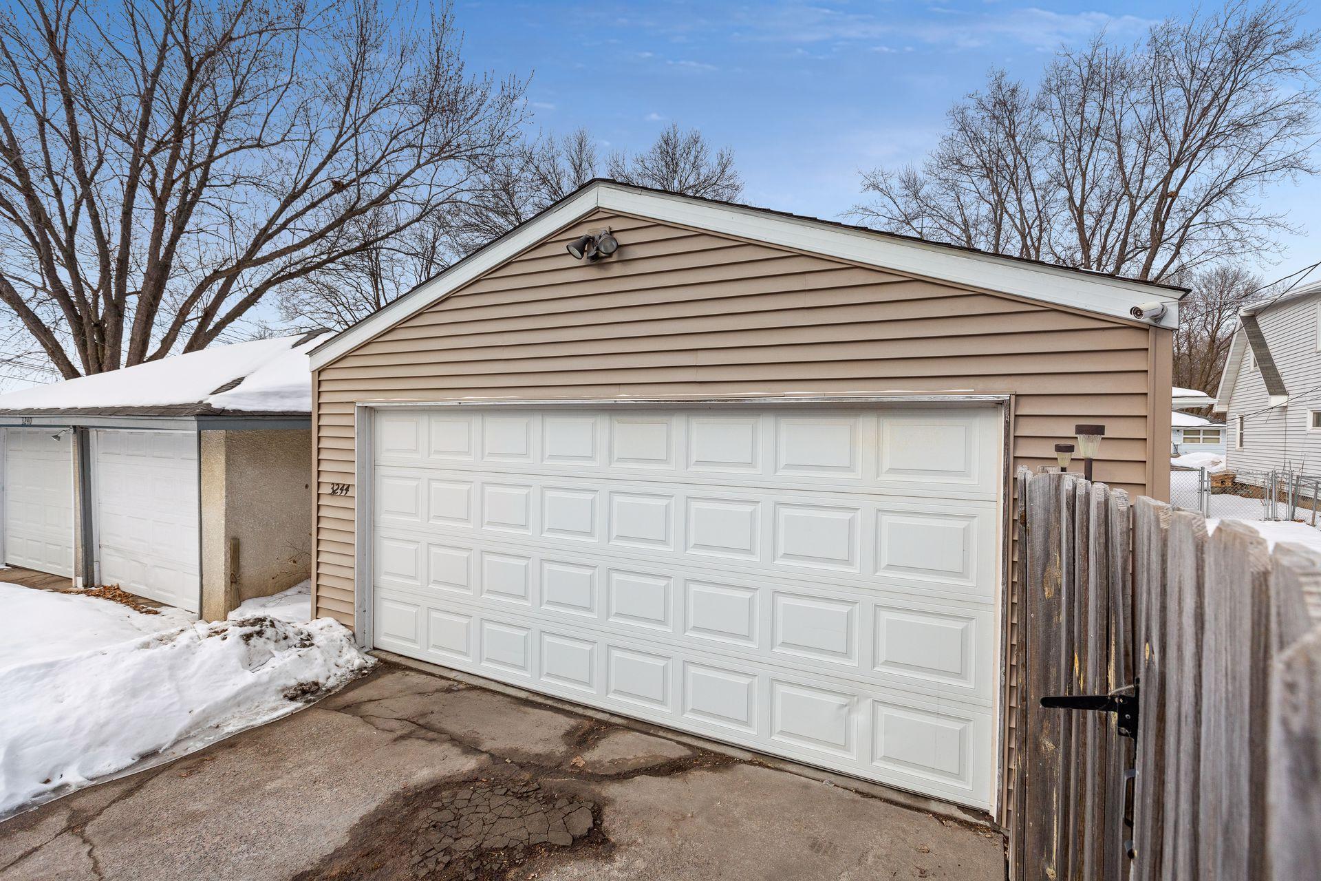 3244 Indiana Avenue N