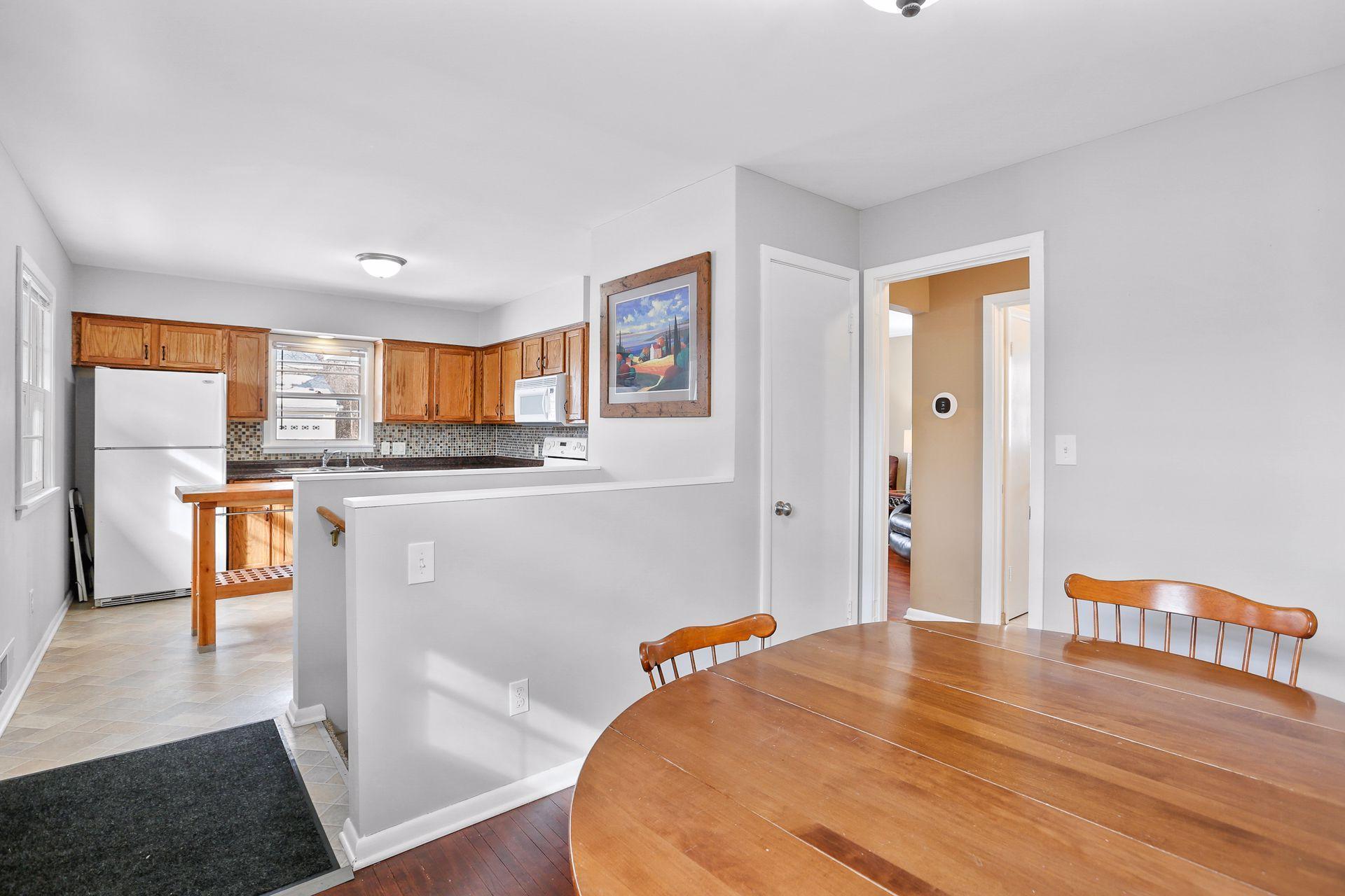 3244 Indiana Avenue N