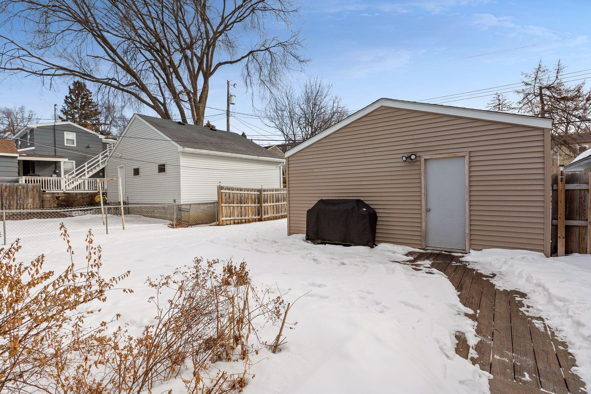 3244 Indiana Avenue N