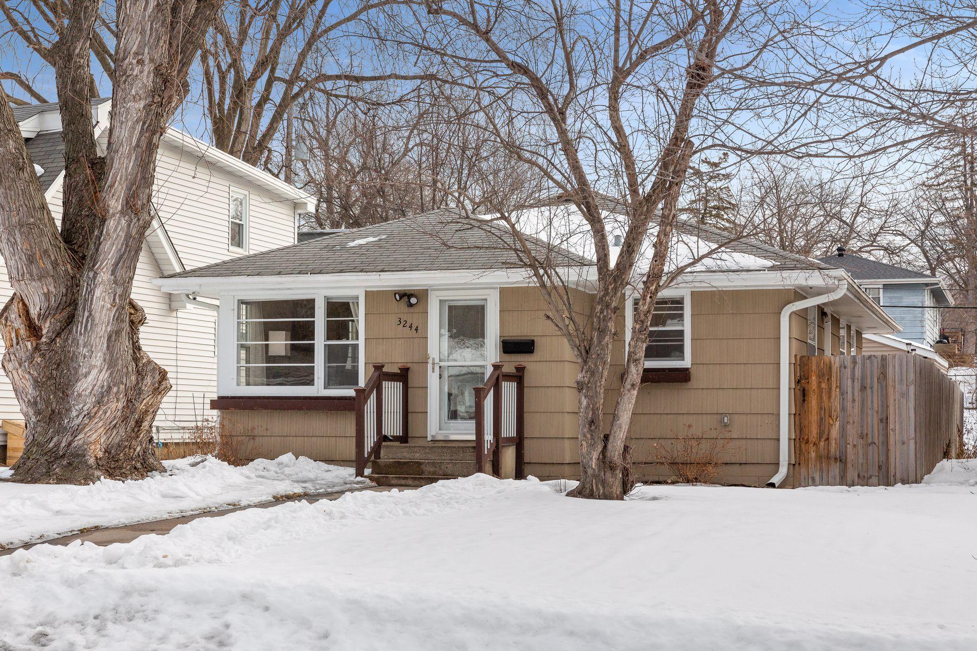 3244 Indiana Avenue N