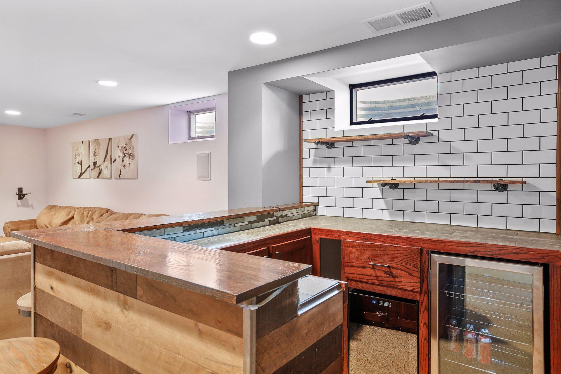 3244 Indiana Avenue N