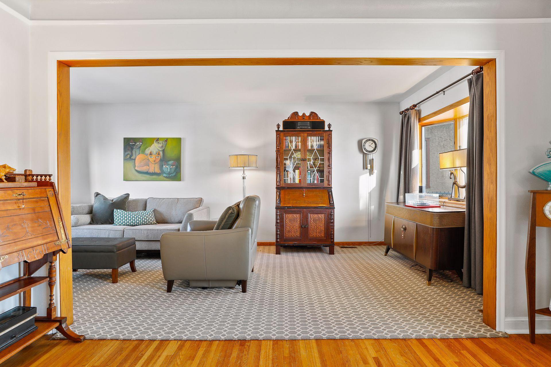 762 Montana Avenue E