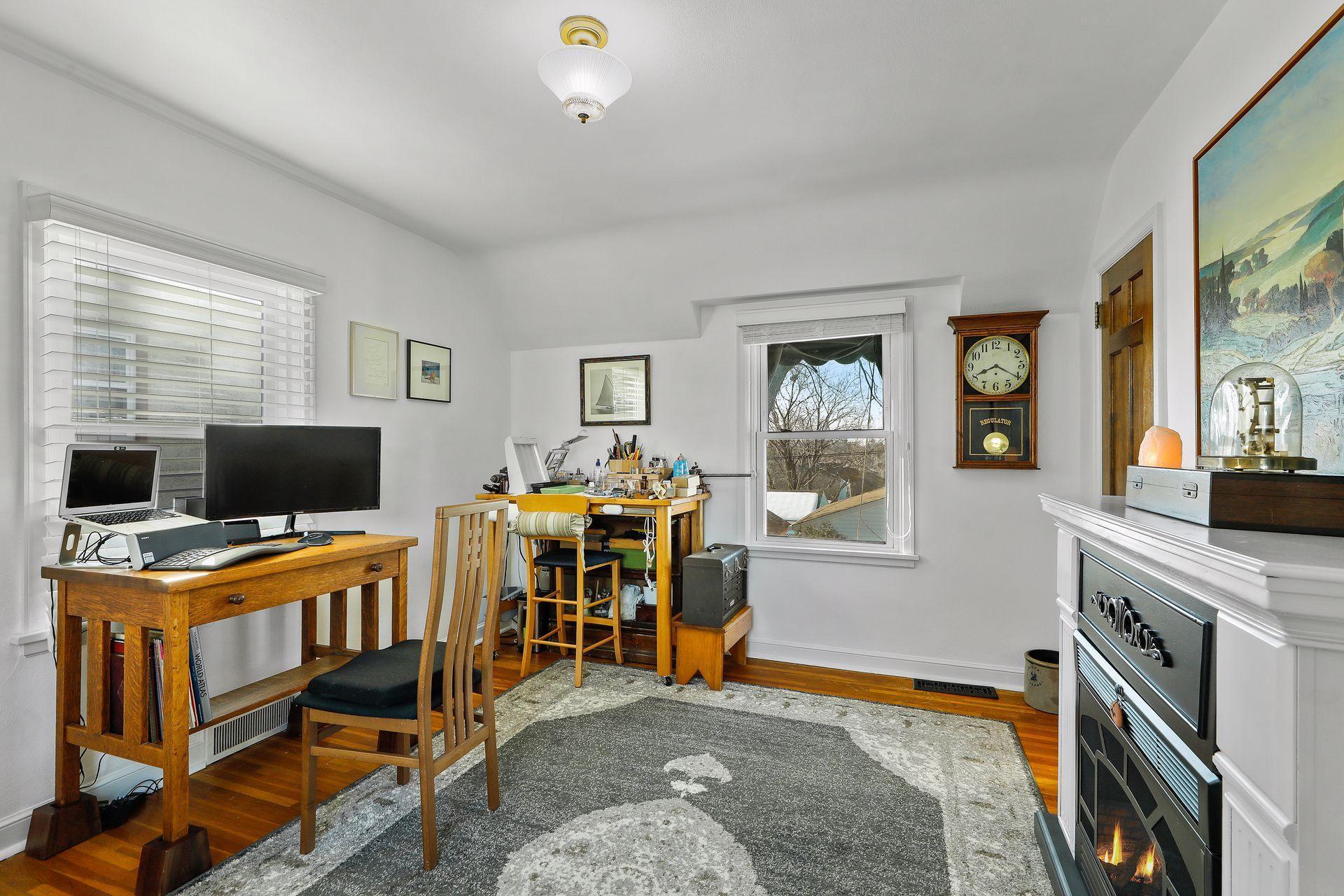 762 Montana Avenue E