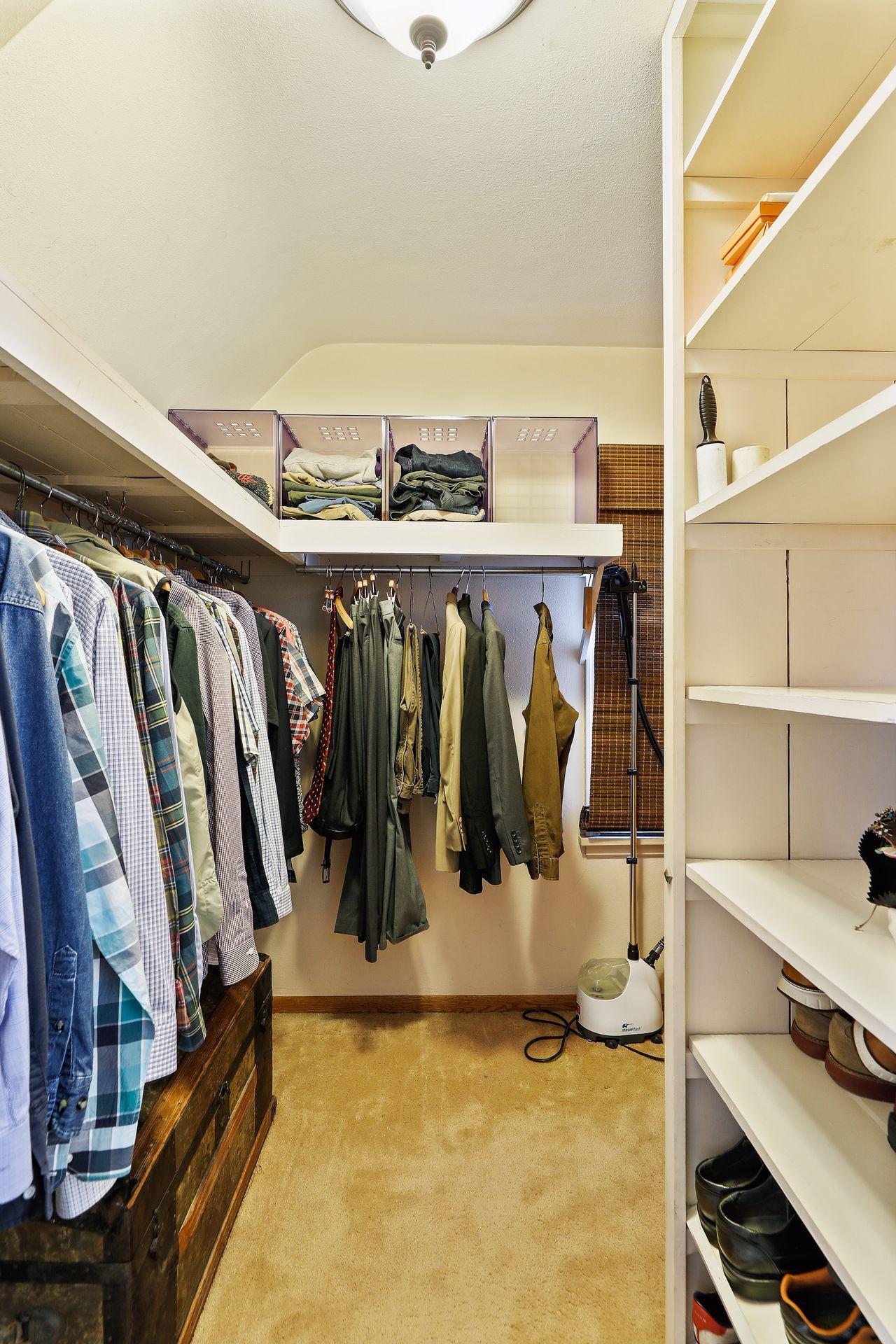 762 Montana Avenue E