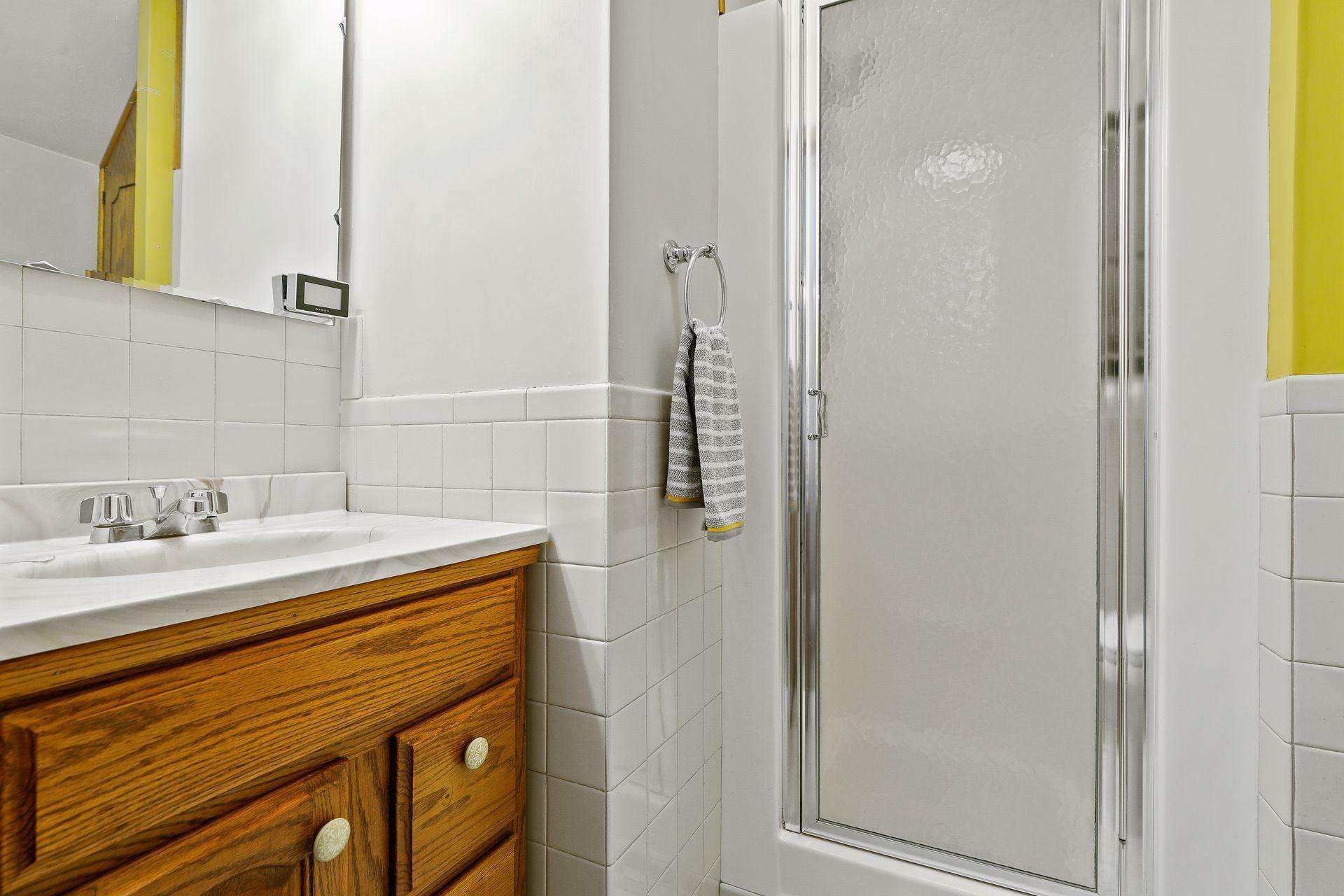 762 Montana Avenue E