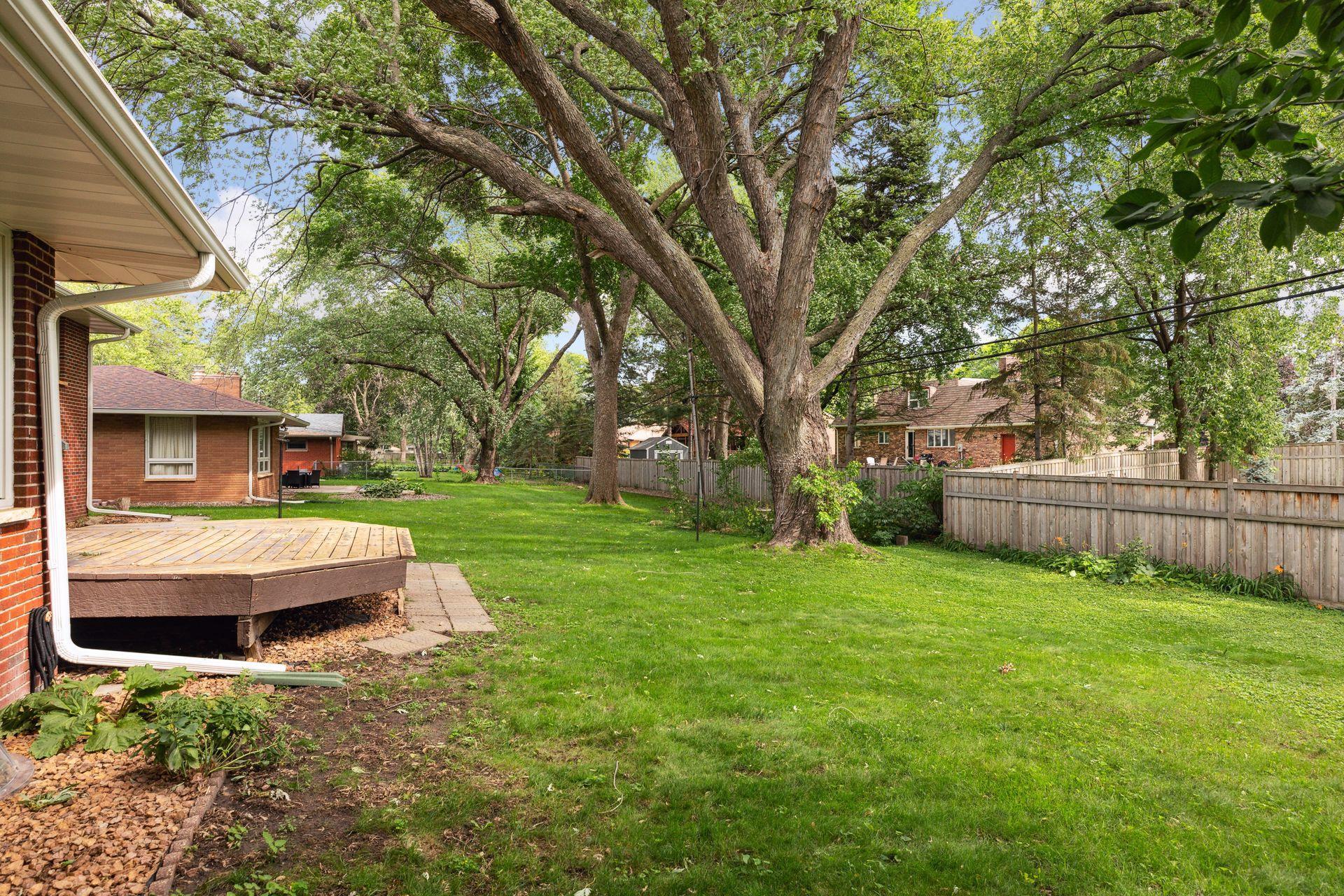 1686 Skillman Avenue W