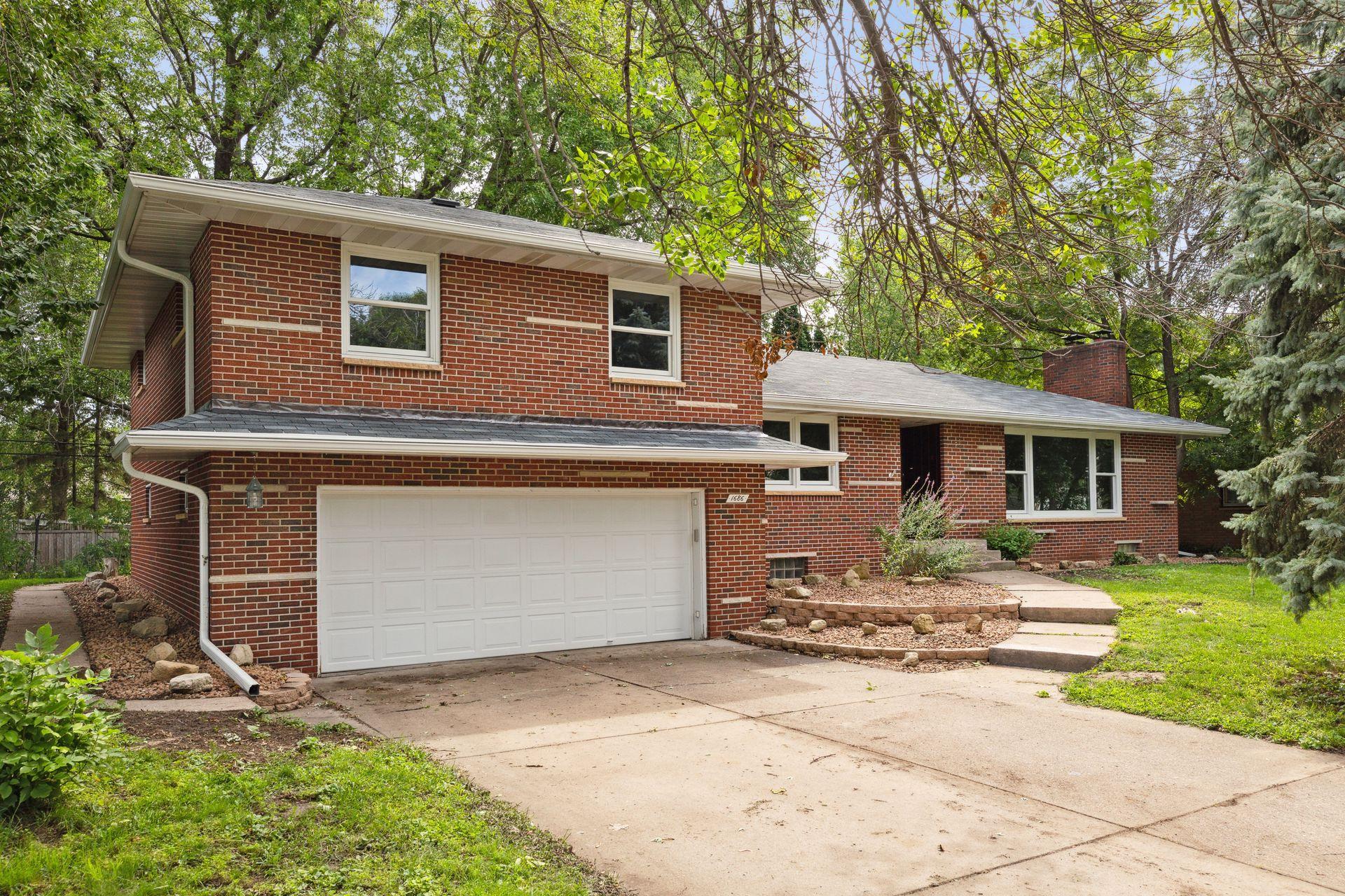 1686 Skillman Avenue W