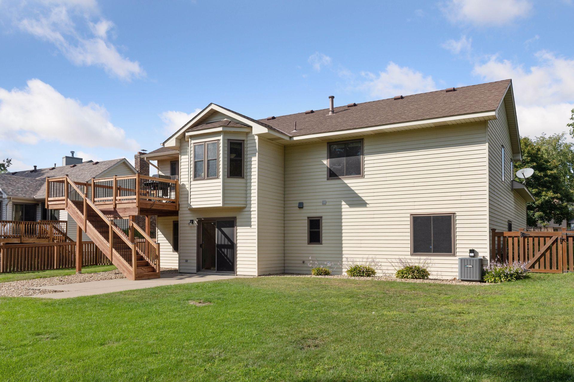 4394 Livingston Drive