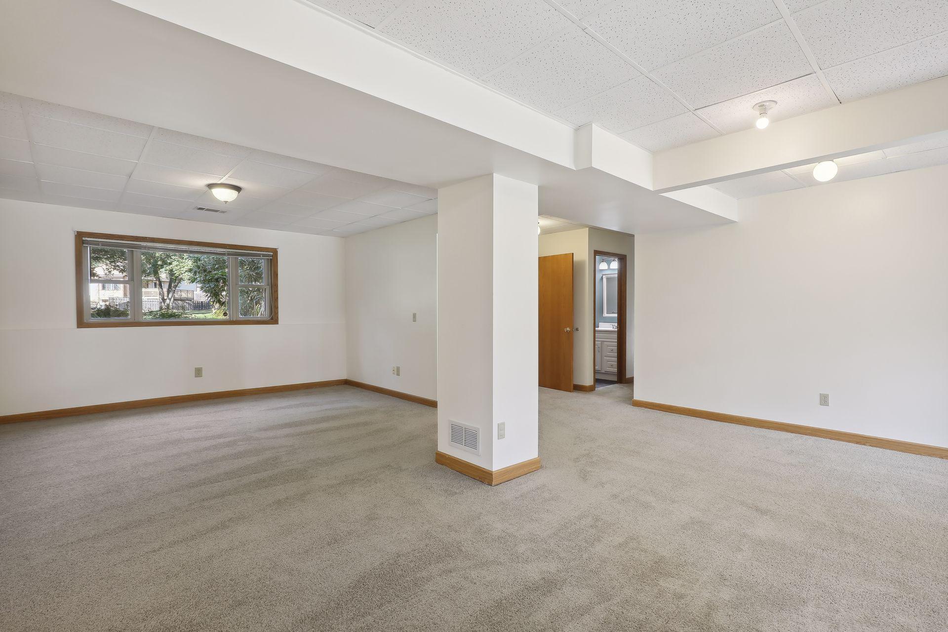 4394 Livingston Drive