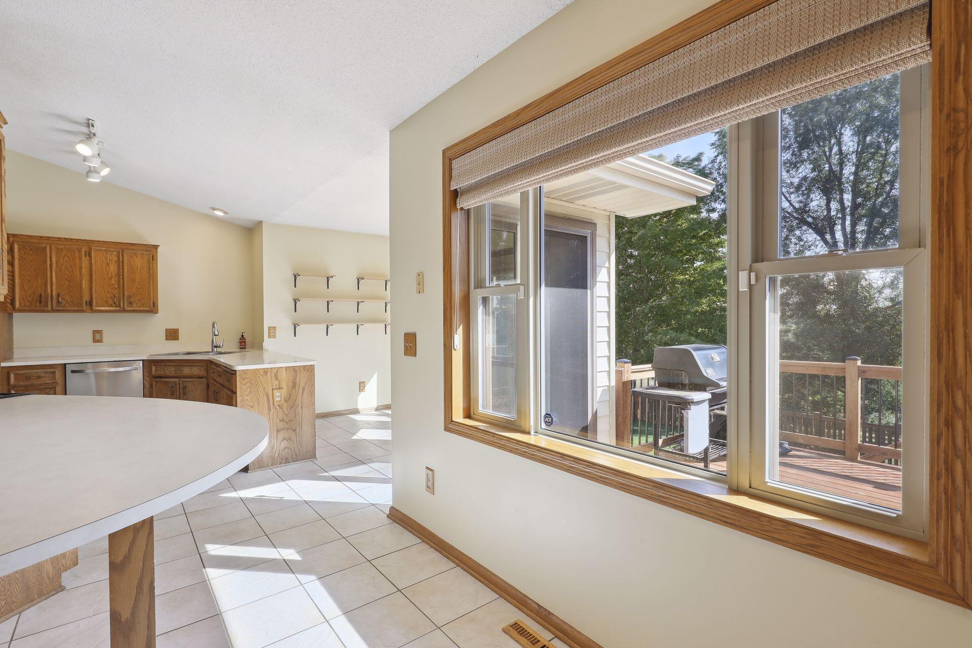 4394 Livingston Drive