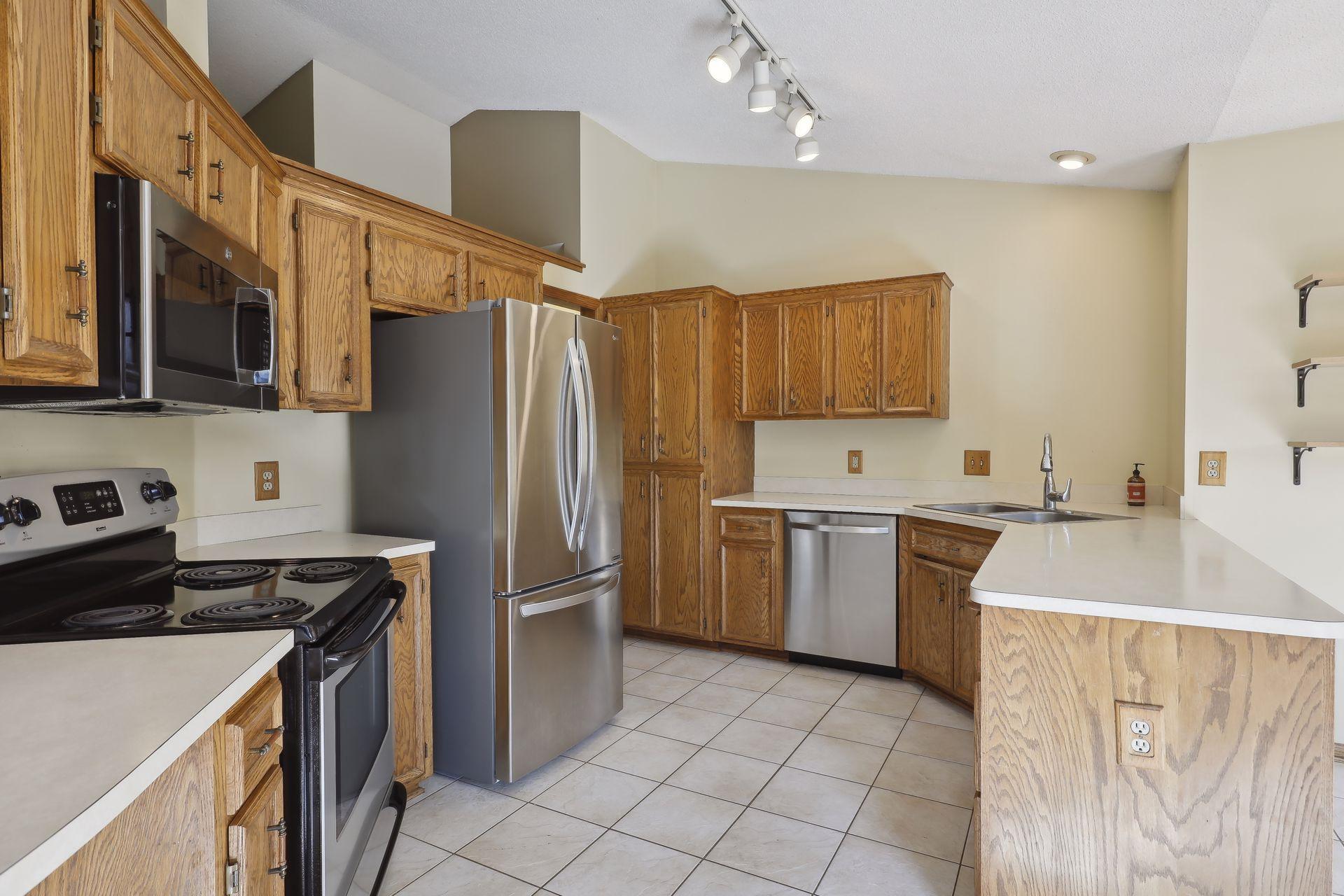 4394 Livingston Drive