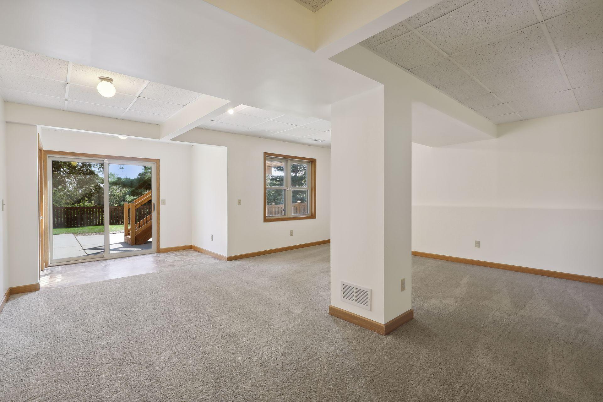 4394 Livingston Drive