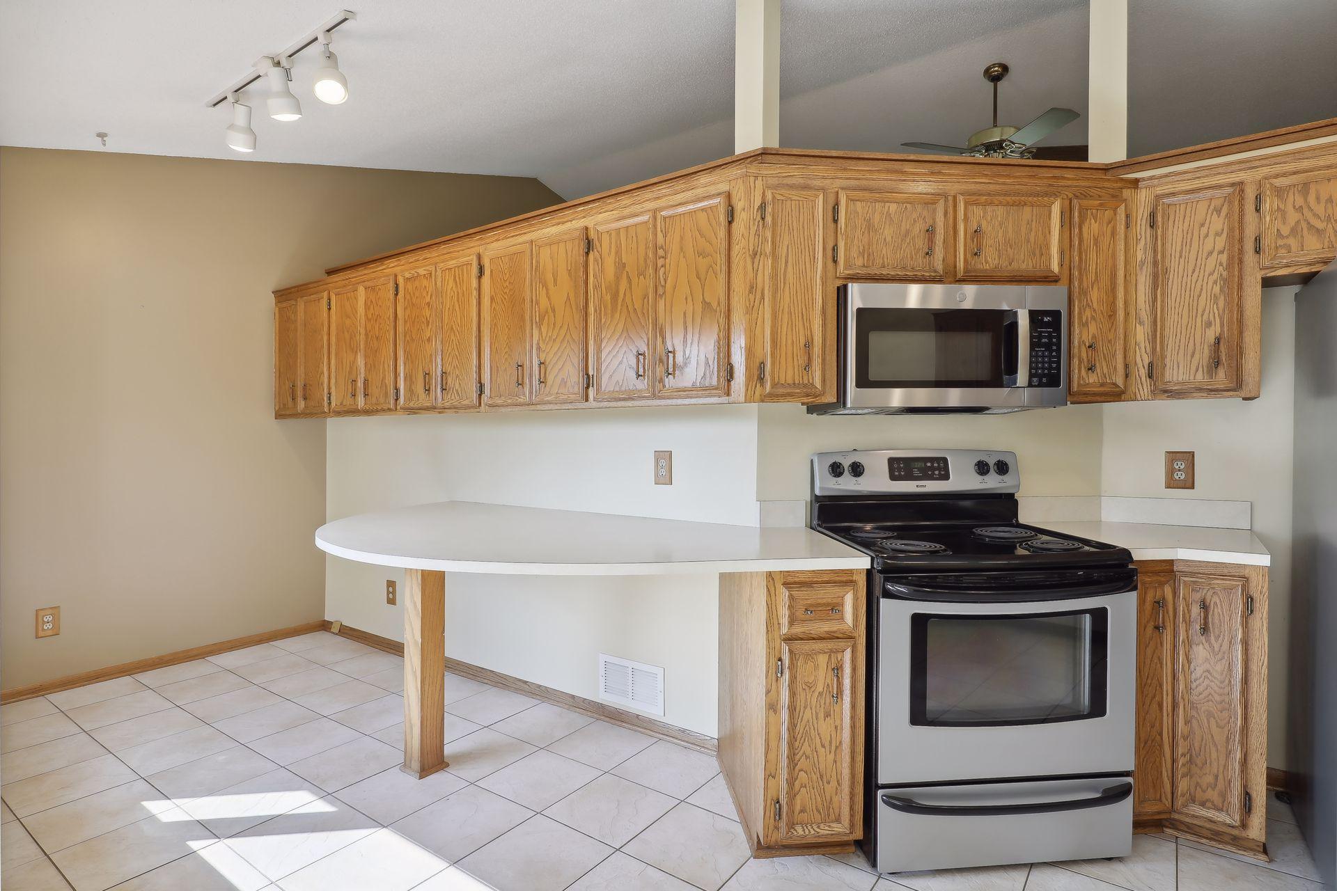 4394 Livingston Drive