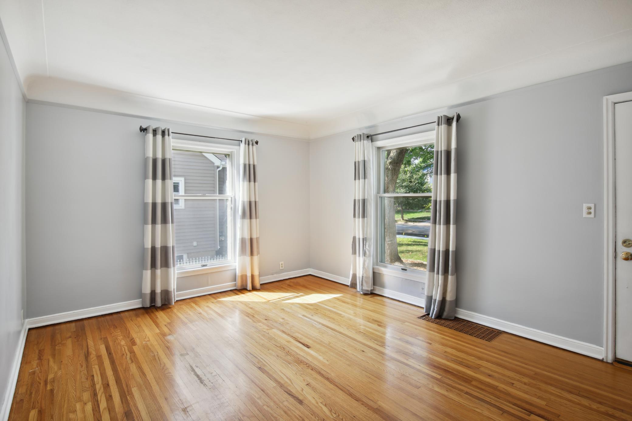 3605 Quebec Avenue S