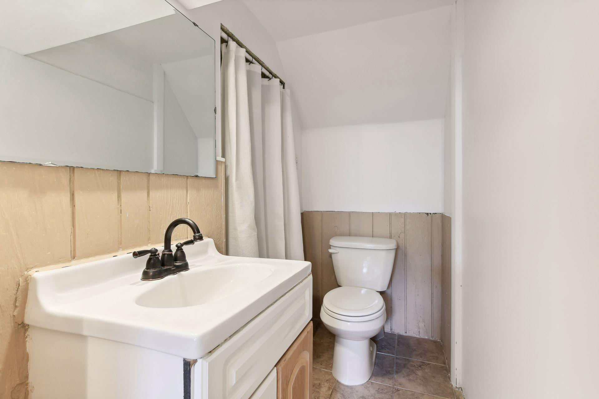 7433 Xerxes Avenue S