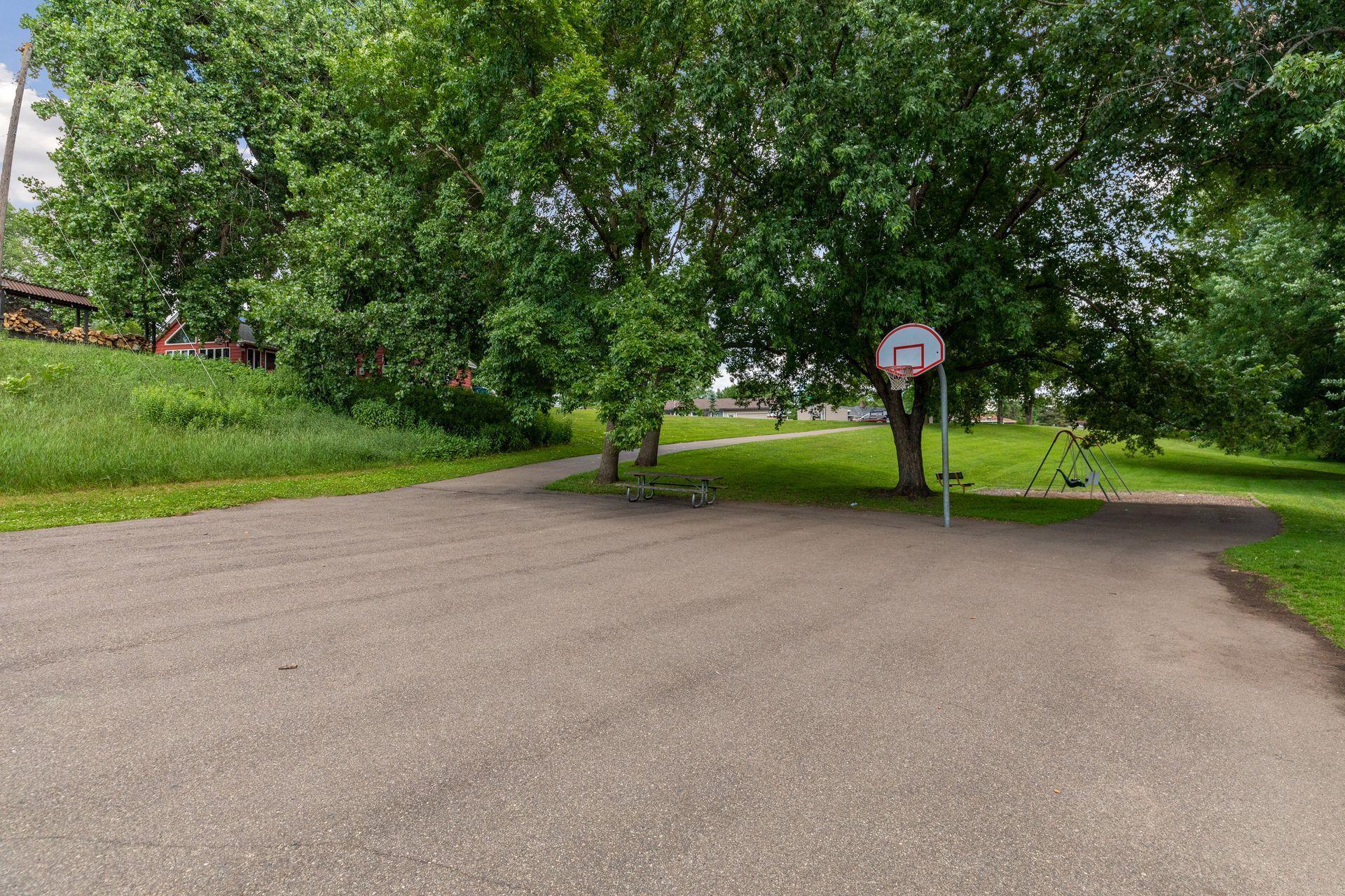 7433 Xerxes Avenue S