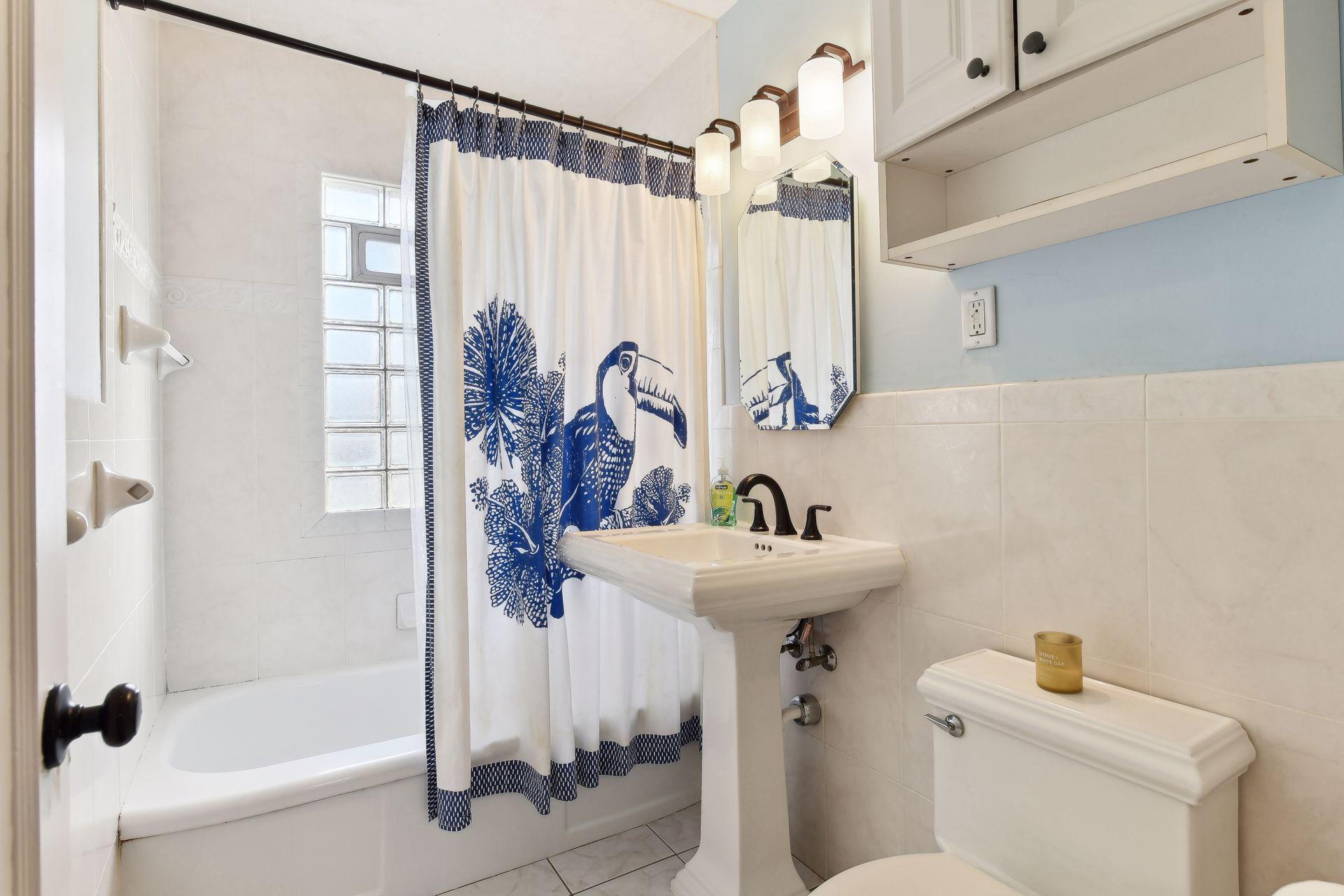 7433 Xerxes Avenue S