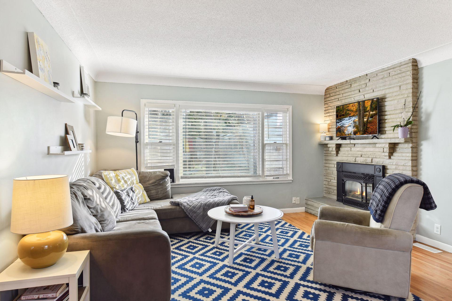 7433 Xerxes Avenue S