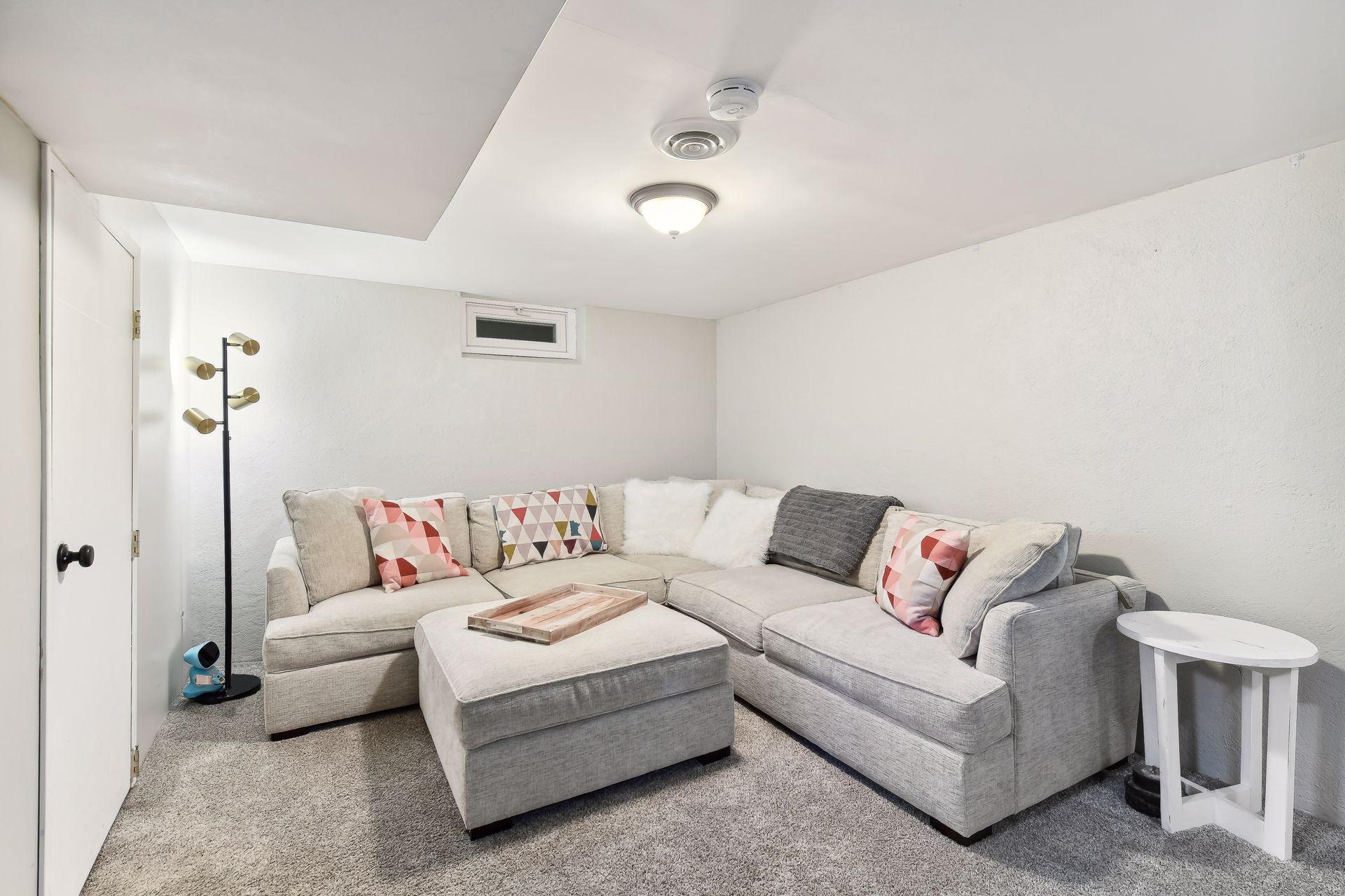 7433 Xerxes Avenue S