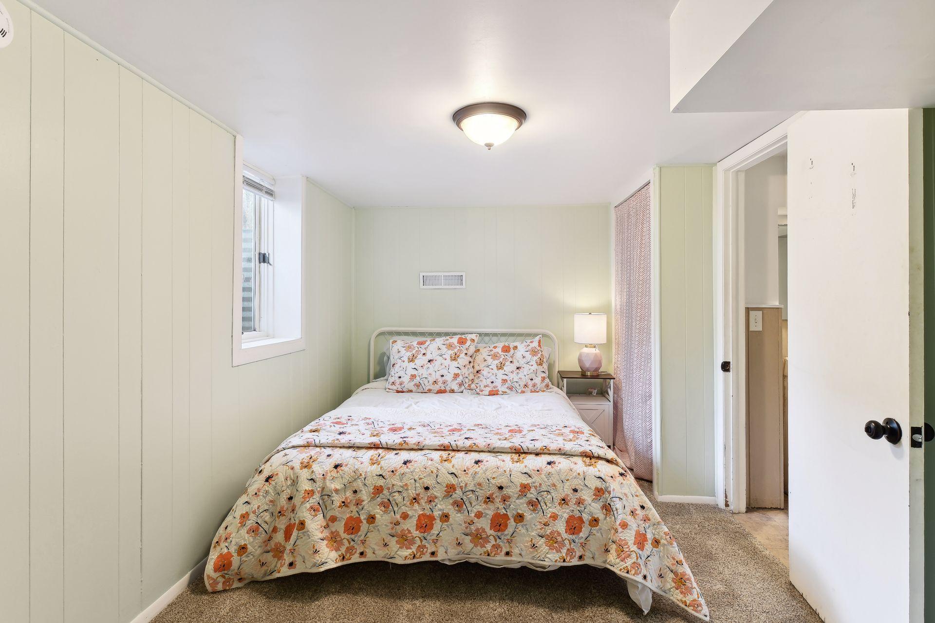 7433 Xerxes Avenue S