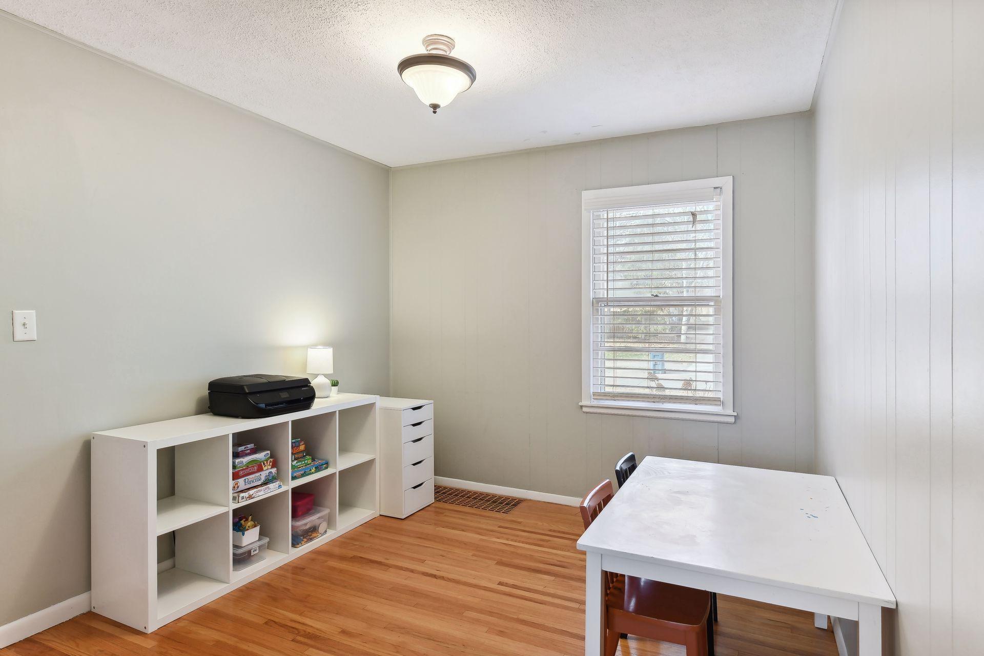 7433 Xerxes Avenue S