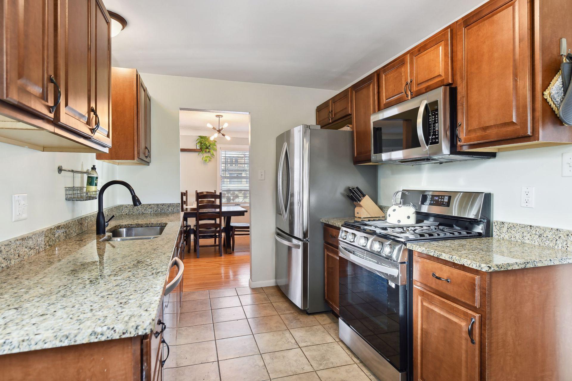 7433 Xerxes Avenue S