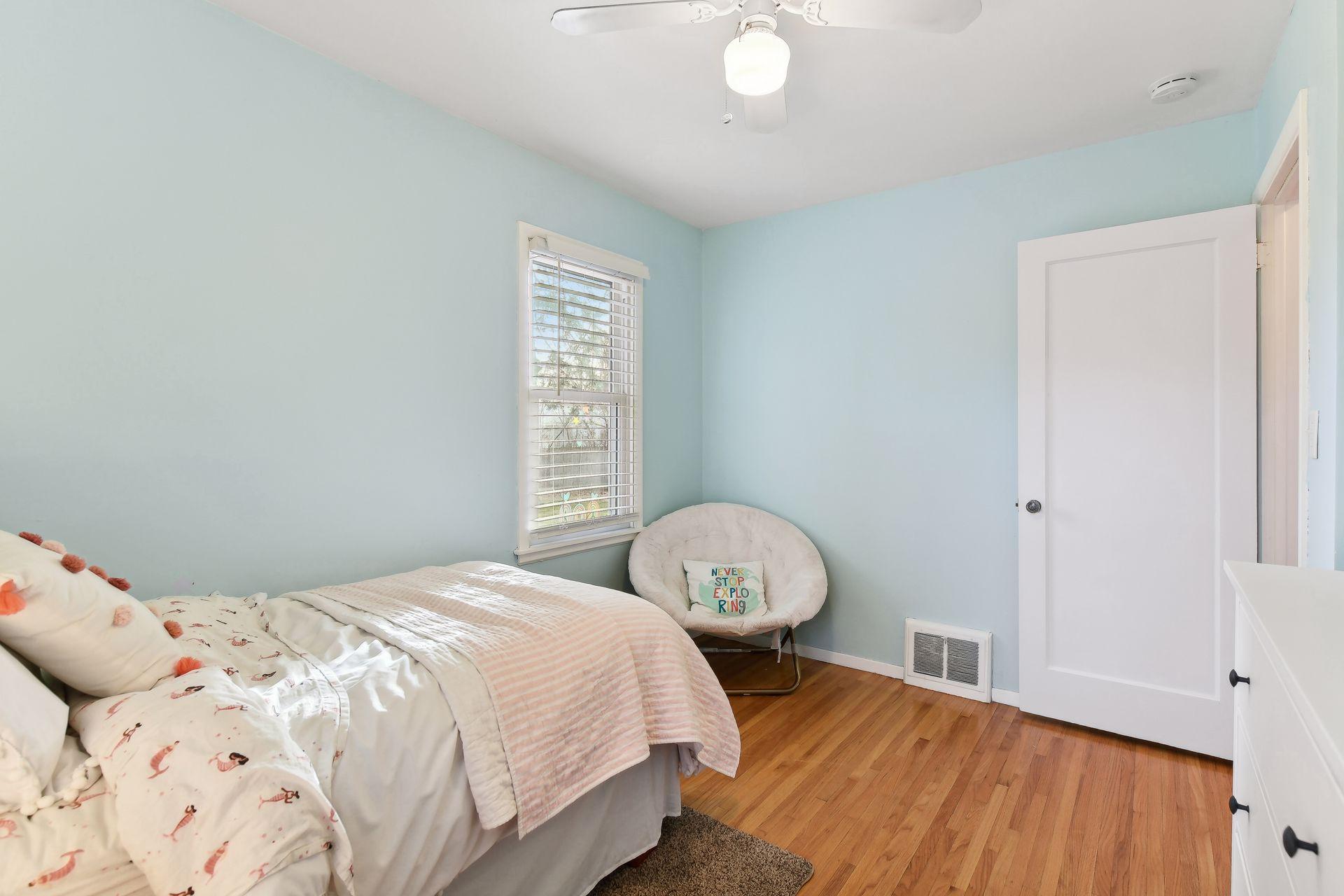 7433 Xerxes Avenue S