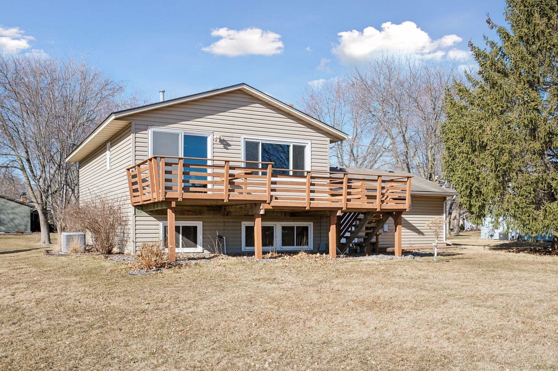 10680 Lancaster Lane N