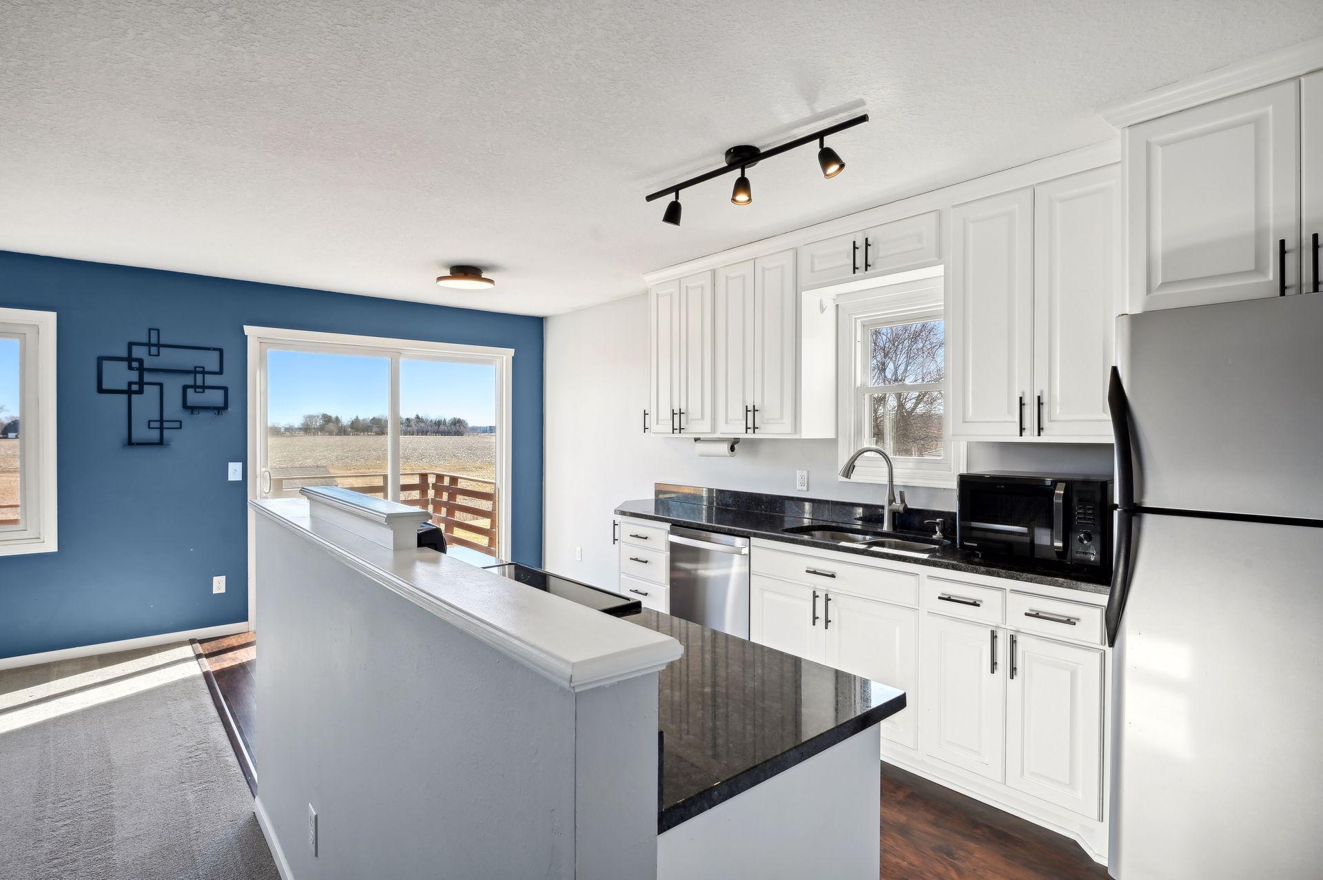 10680 Lancaster Lane N