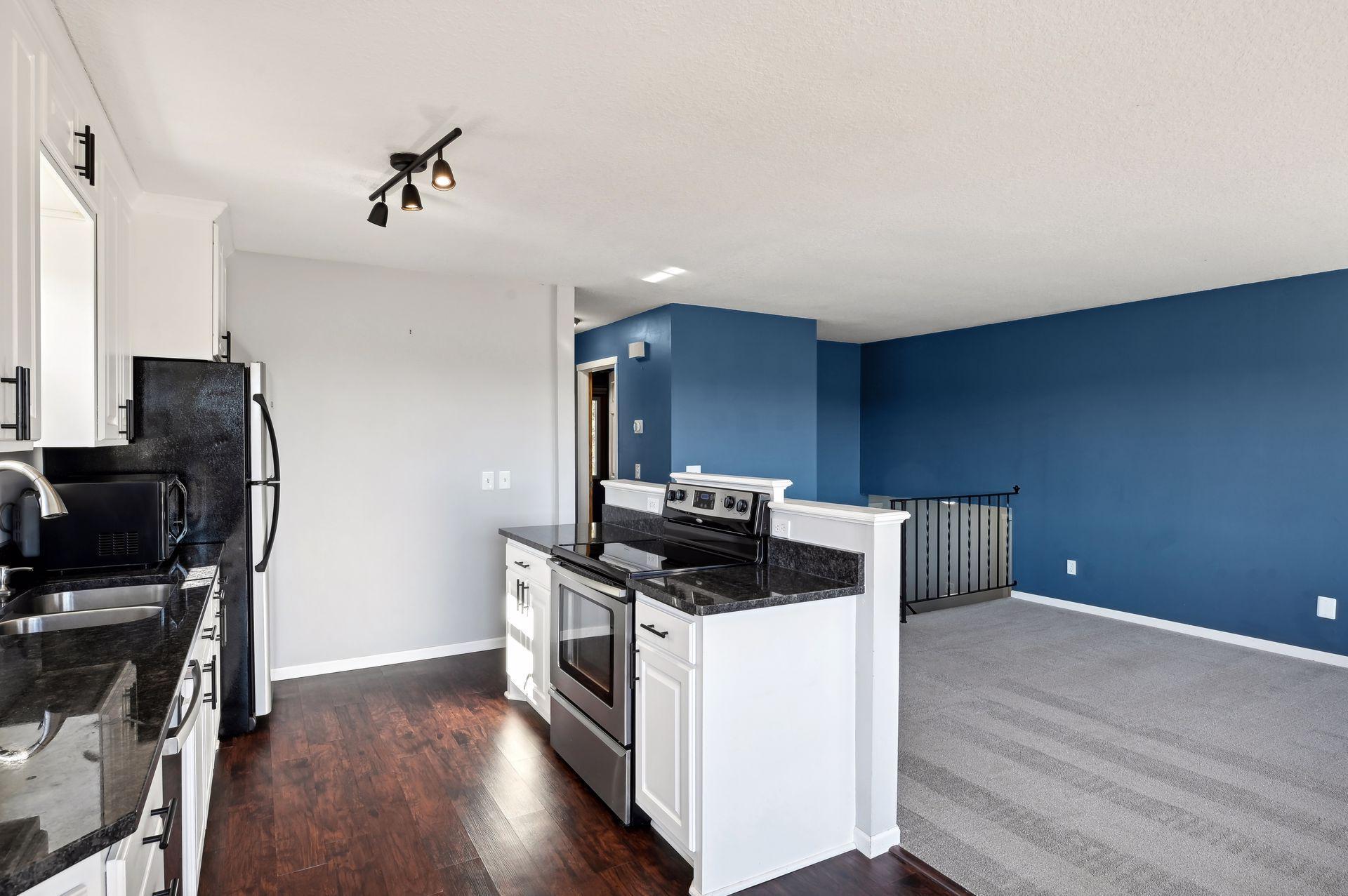 10680 Lancaster Lane N