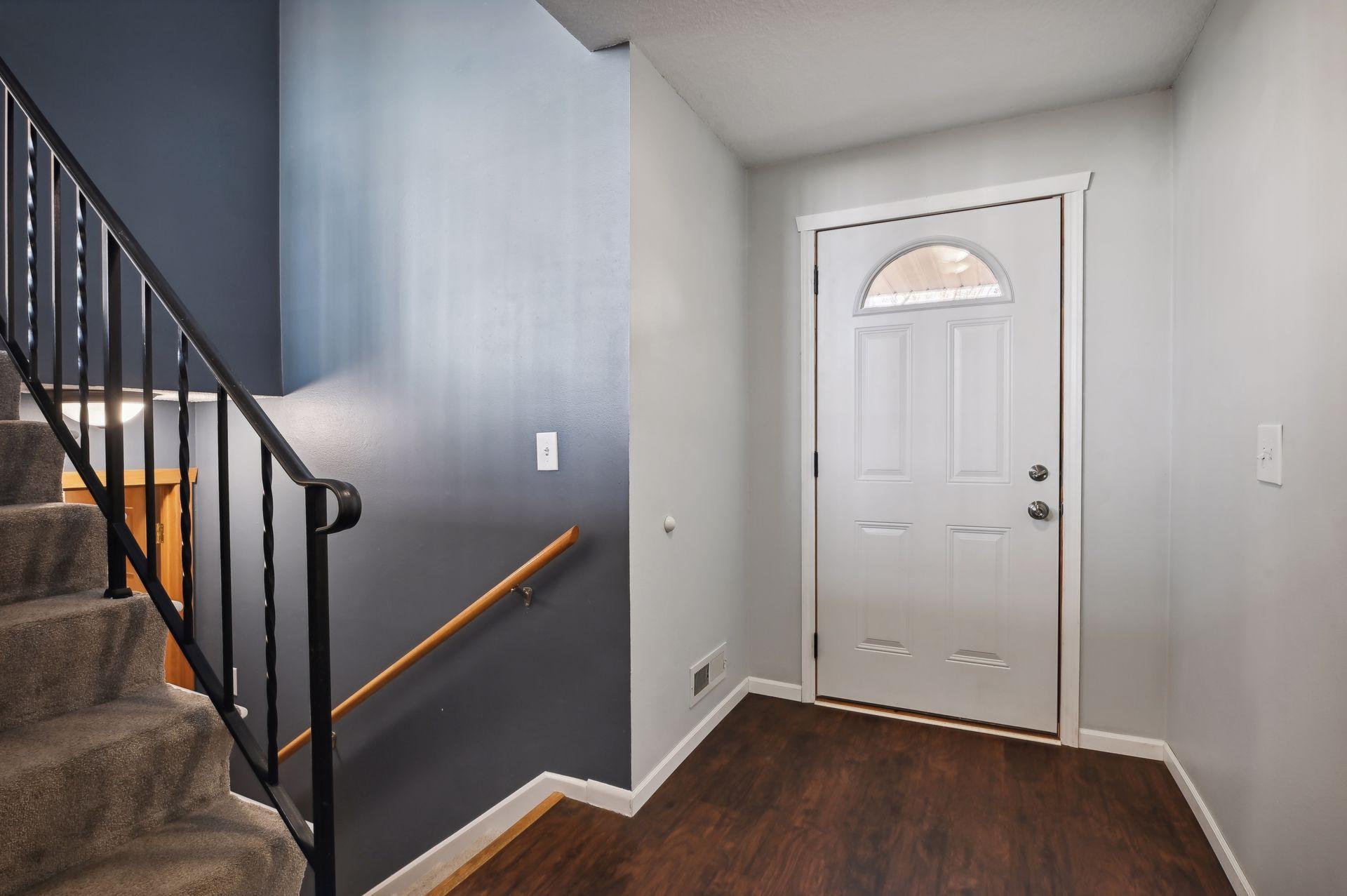 10680 Lancaster Lane N