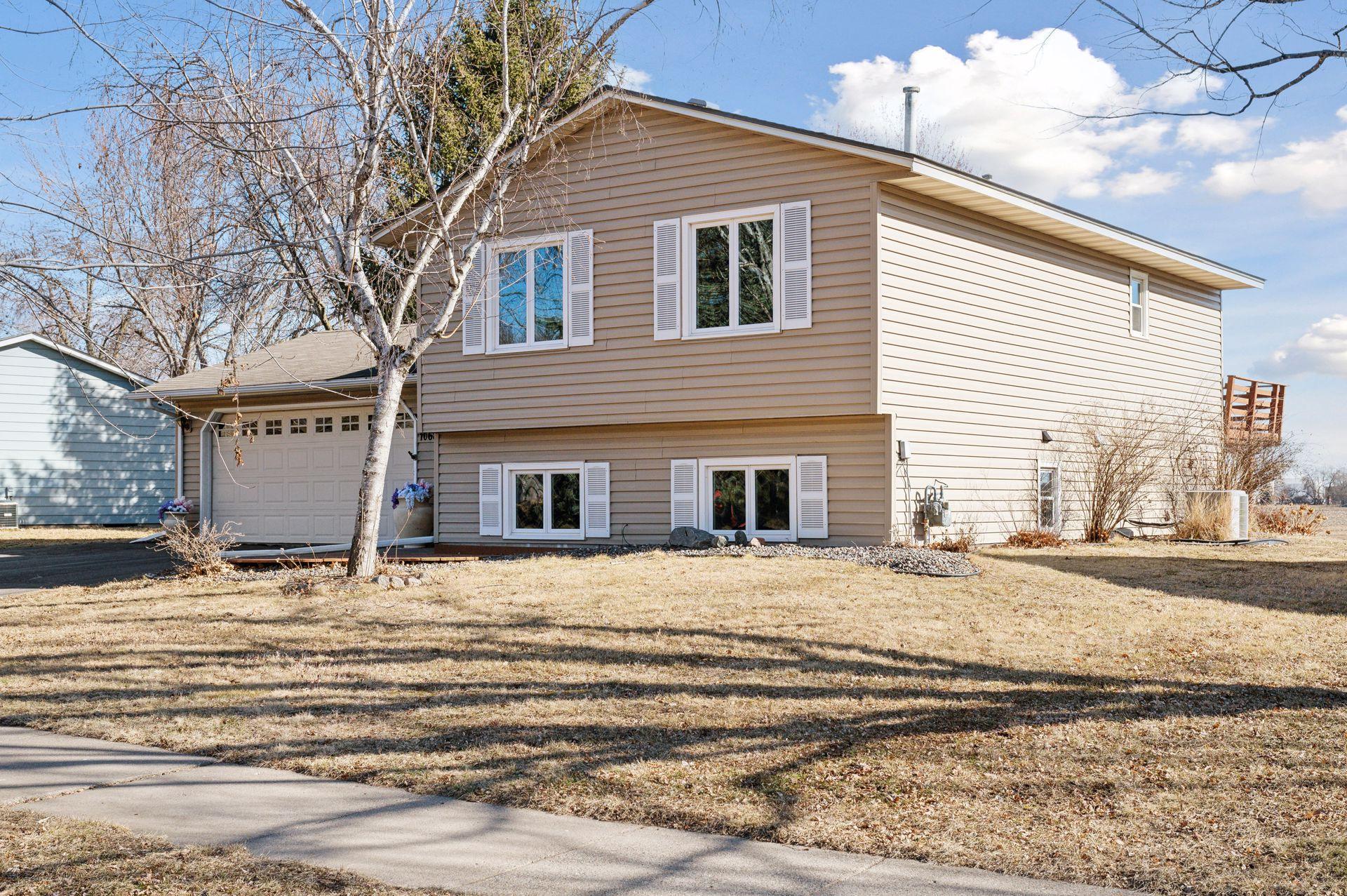 10680 Lancaster Lane N