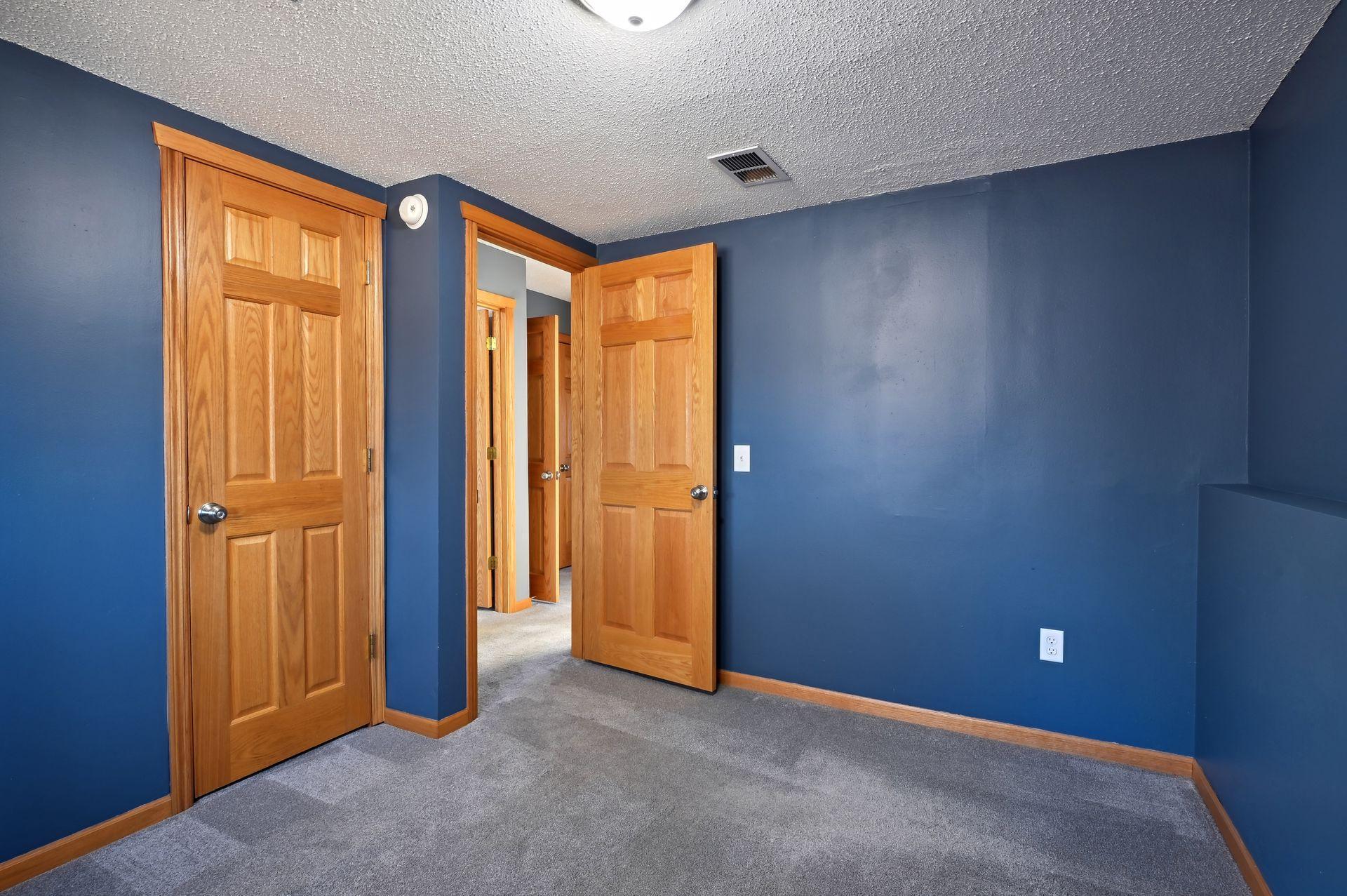 10680 Lancaster Lane N