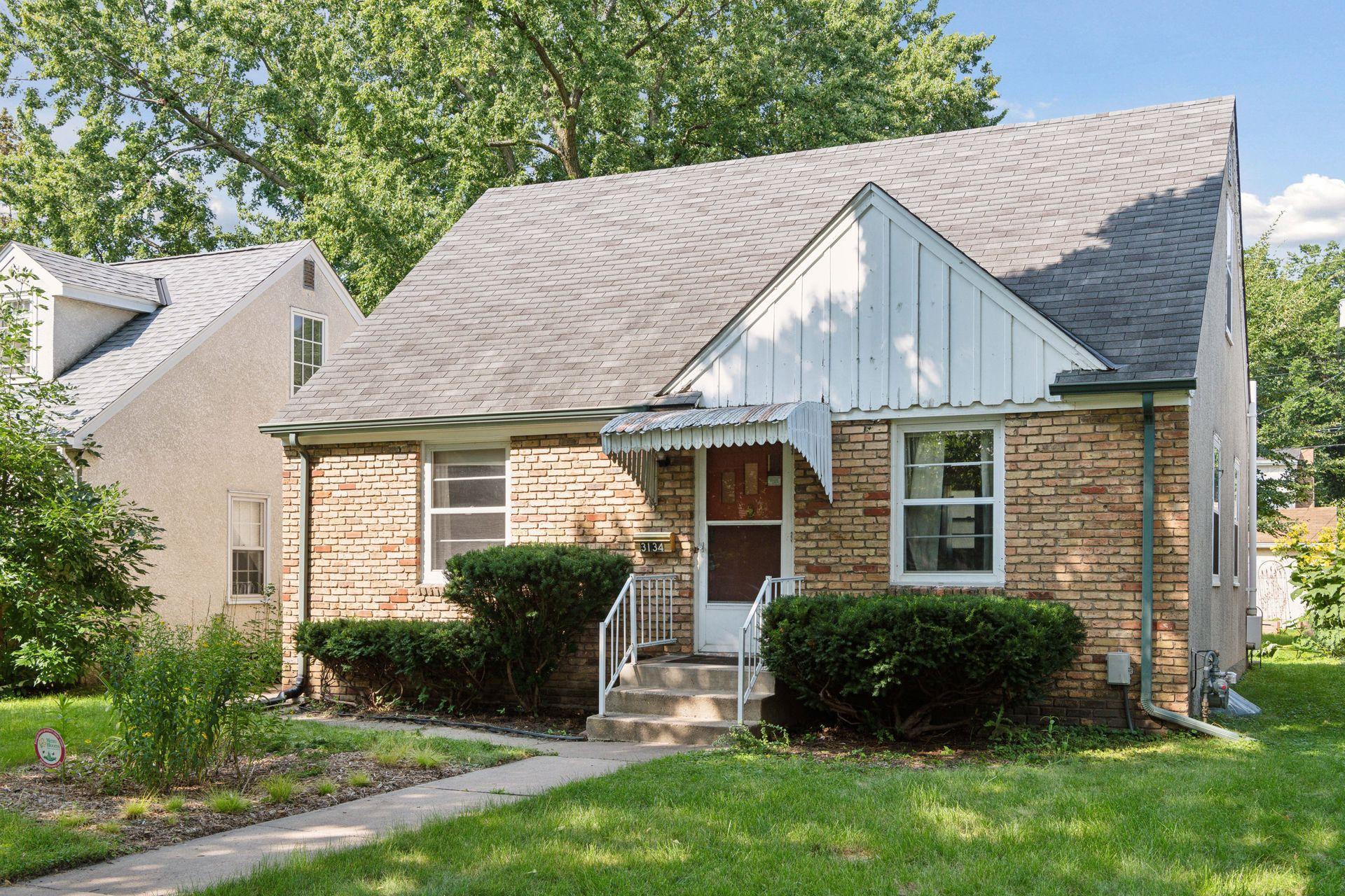 3134 Hayes Street NE