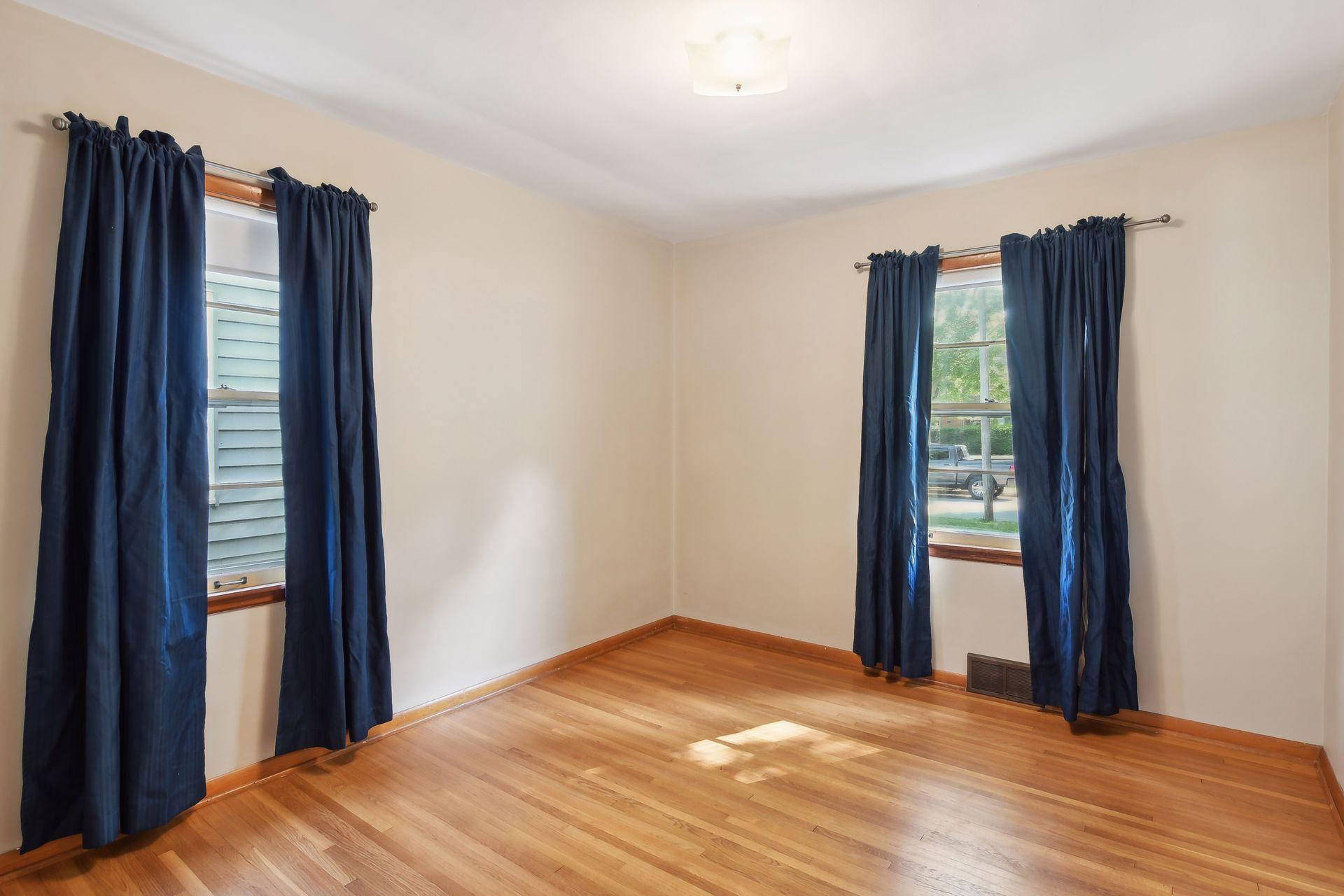 3134 Hayes Street NE