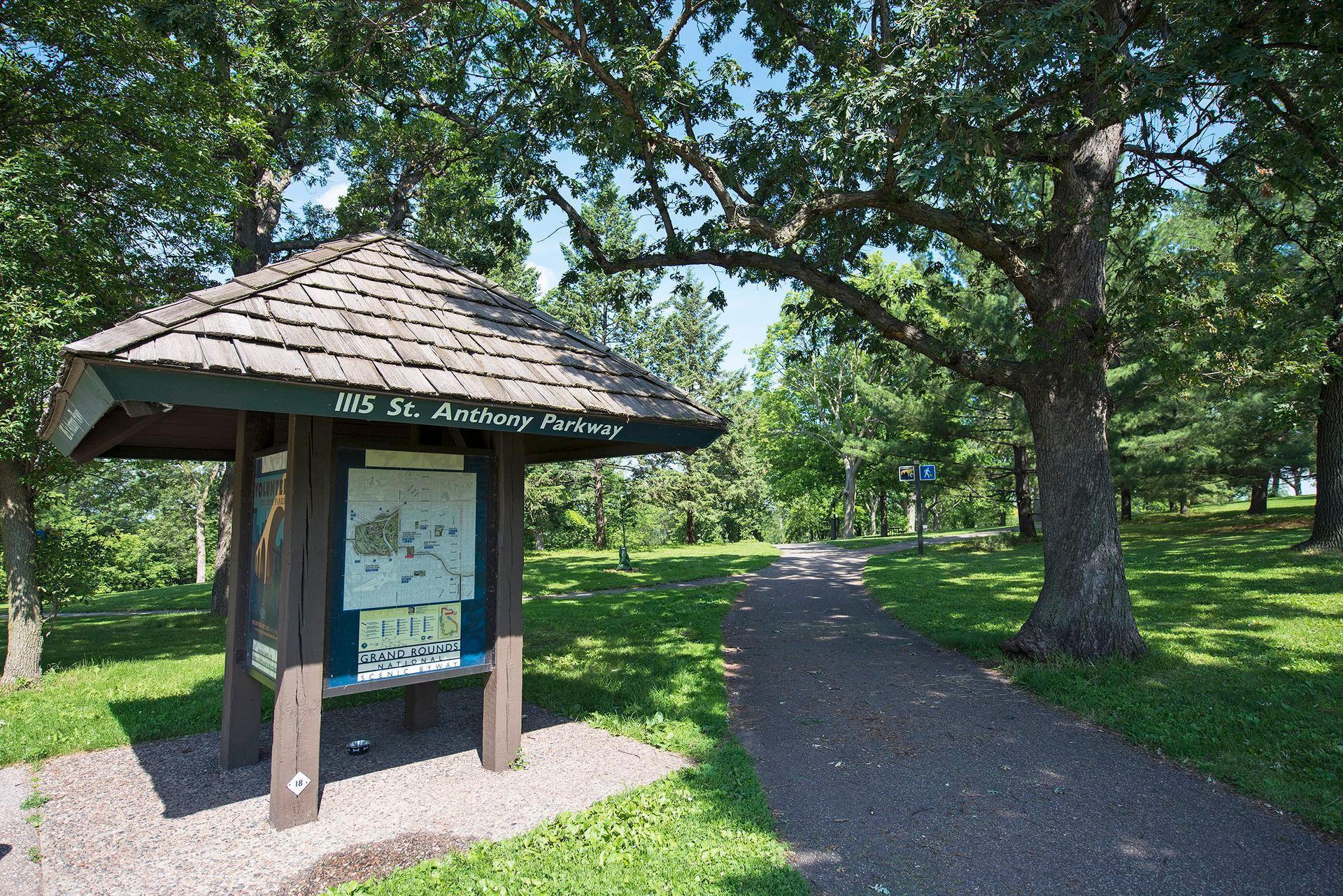 3134 Hayes Street NE