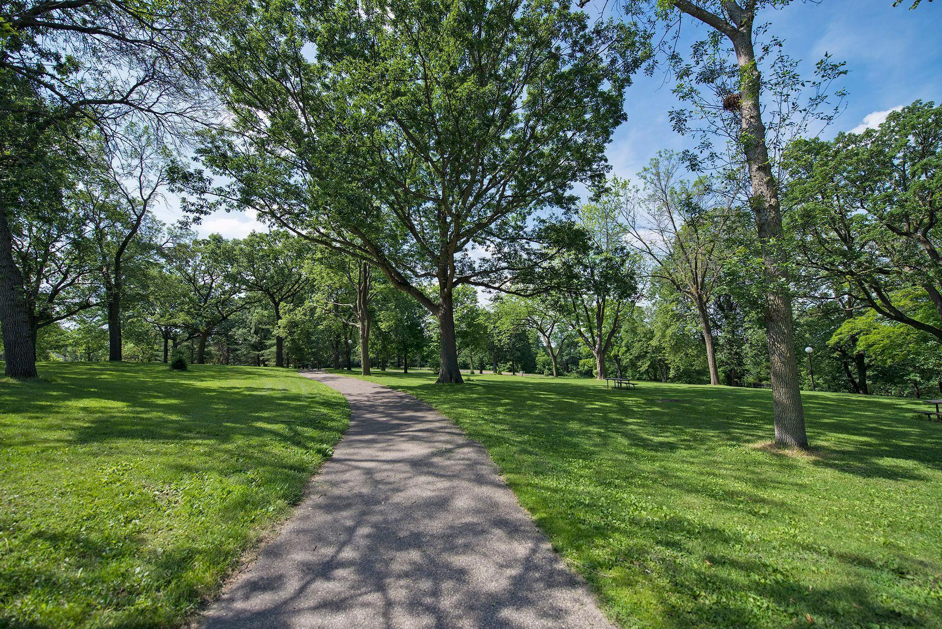 3134 Hayes Street NE