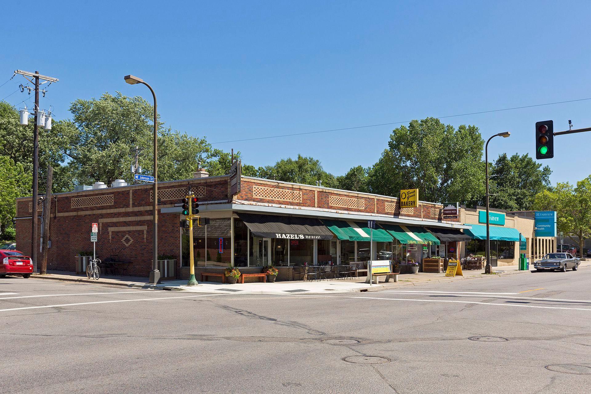 3134 Hayes Street NE