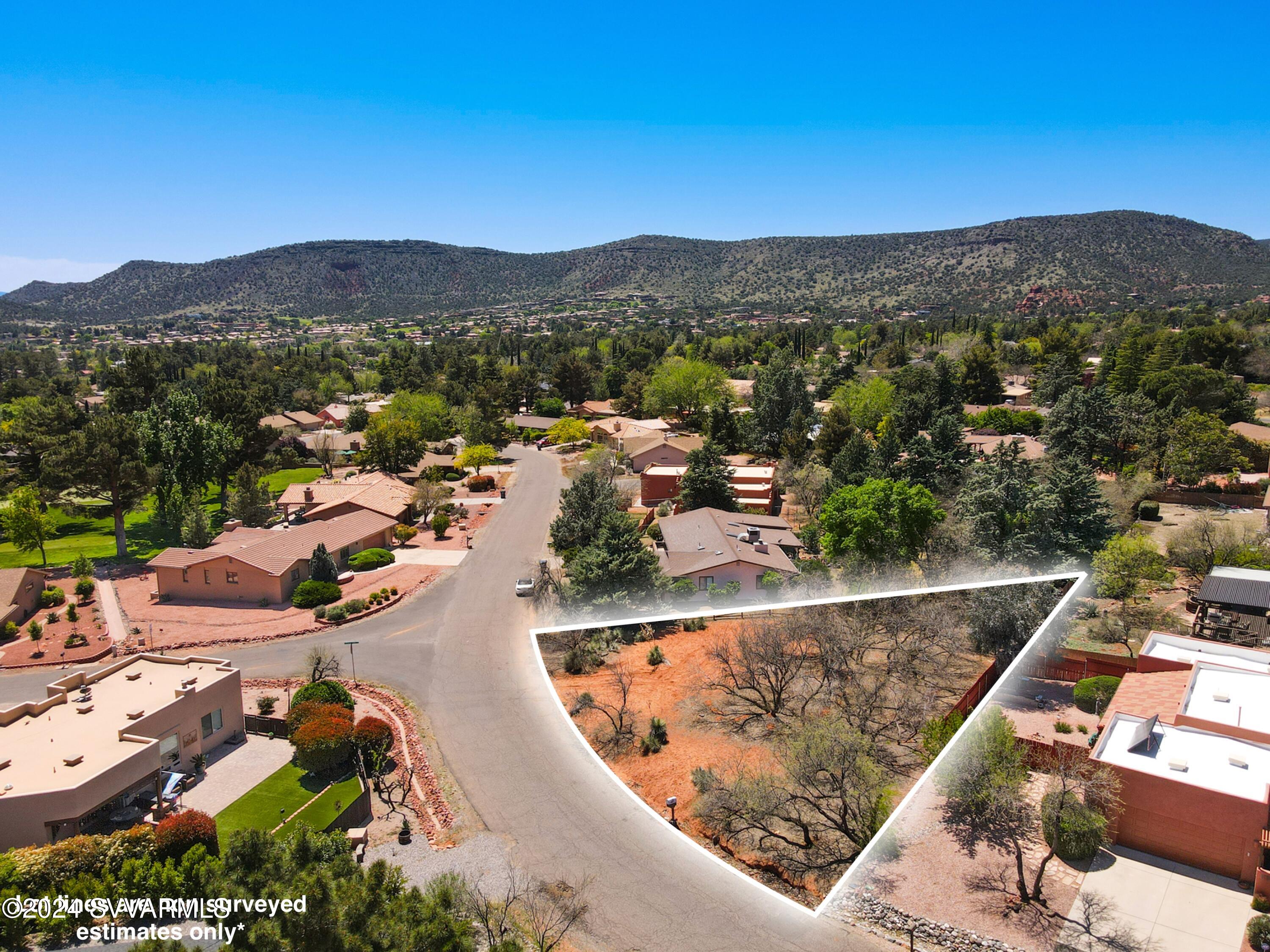 30 Fairway Oaks Drive