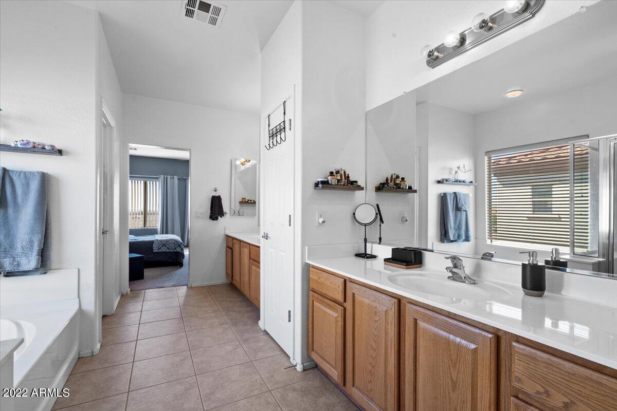 16243 W CRENSHAW Street