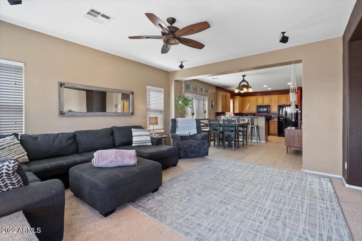 16243 W CRENSHAW Street