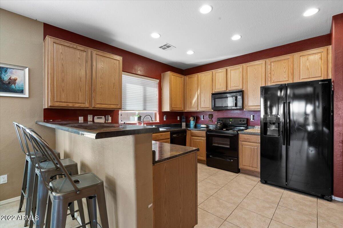 16243 W CRENSHAW Street