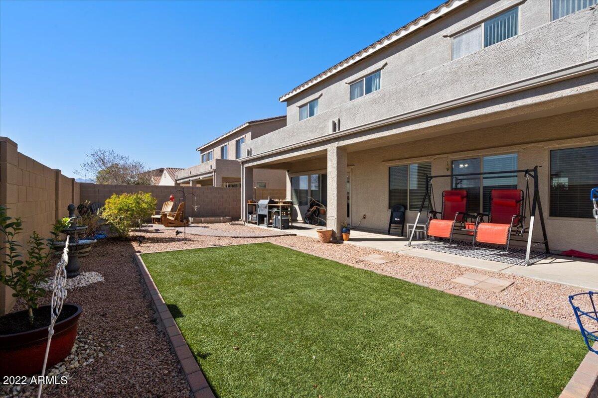 16243 W CRENSHAW Street
