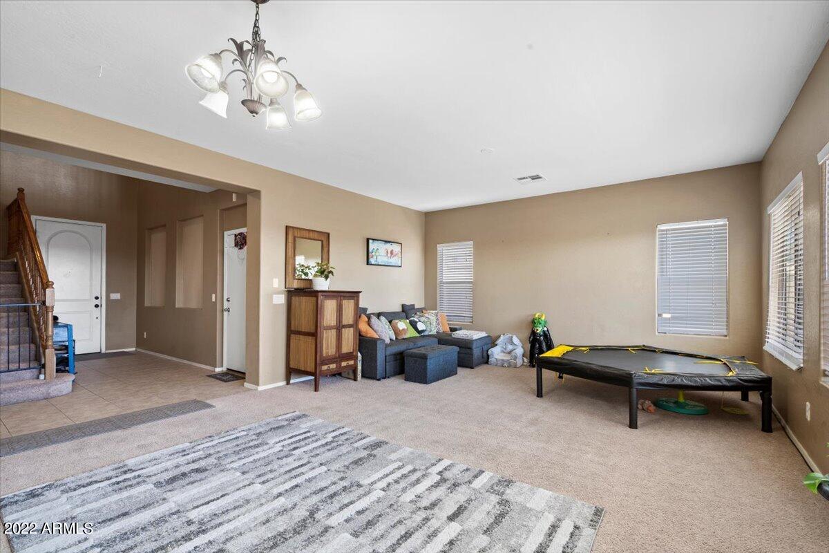 16243 W CRENSHAW Street