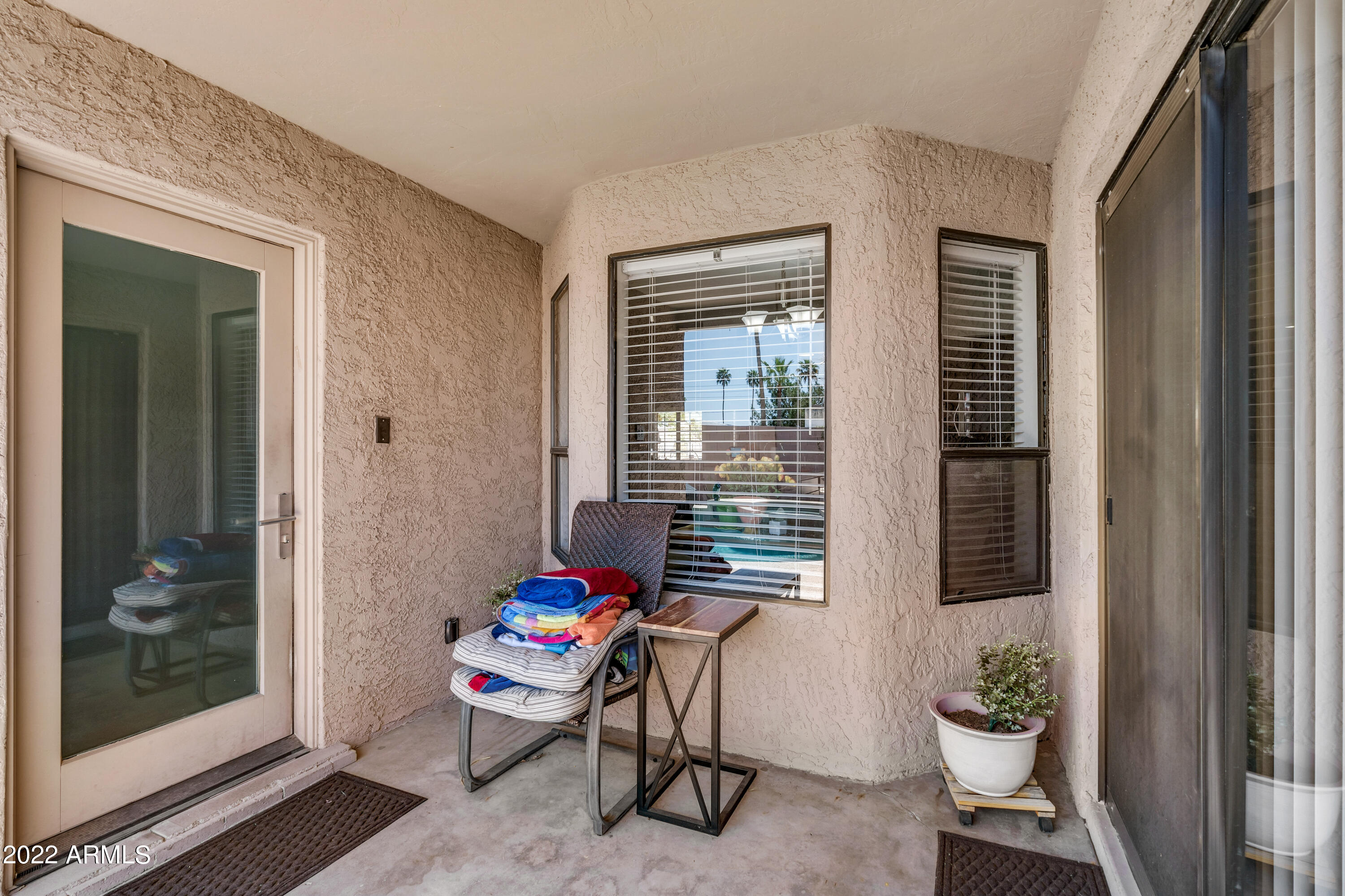 7011 E LUDLOW Drive