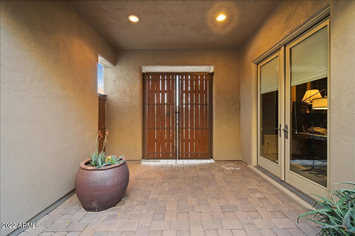 14606 E LARKSPUR Drive