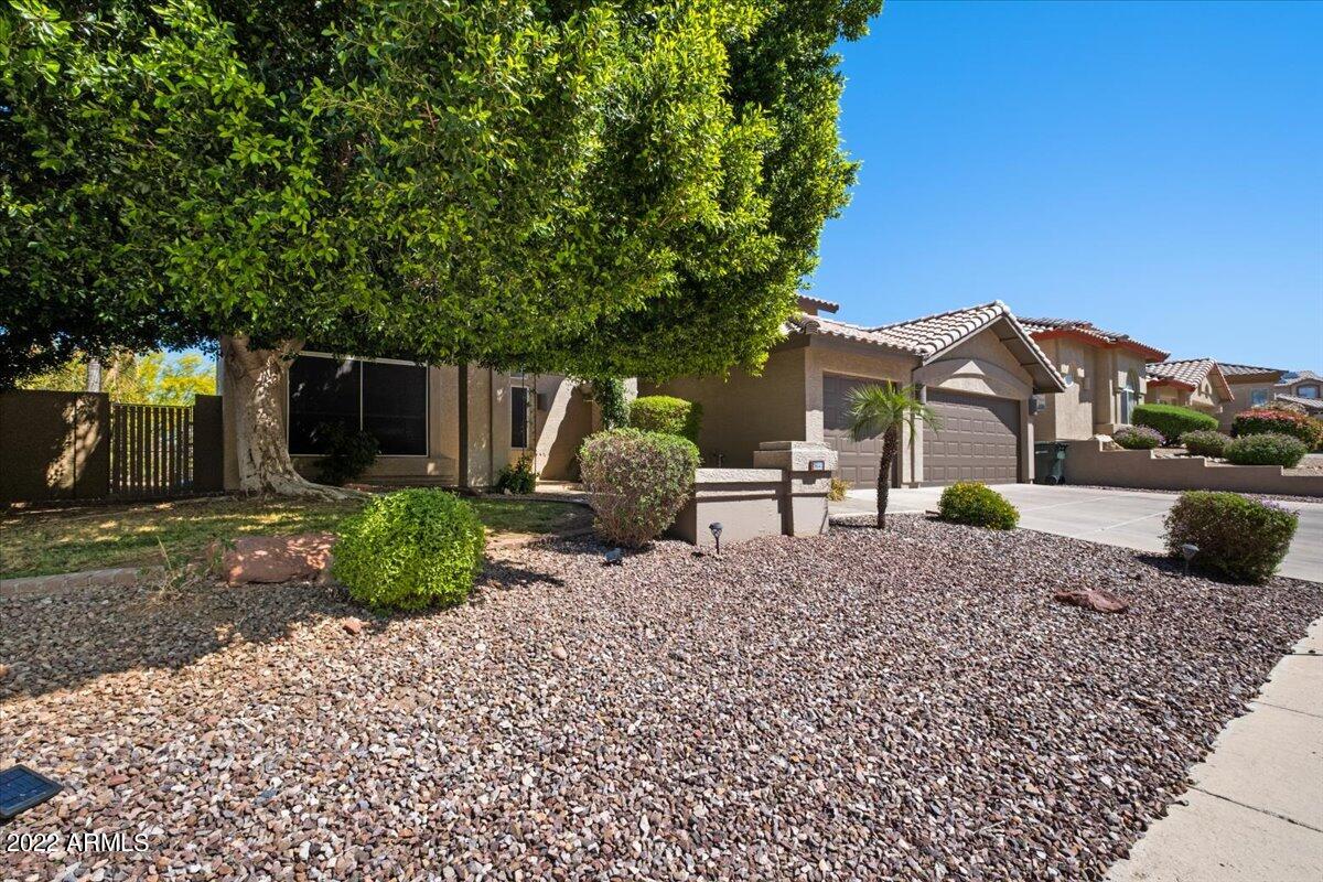 16045 N 17TH Place