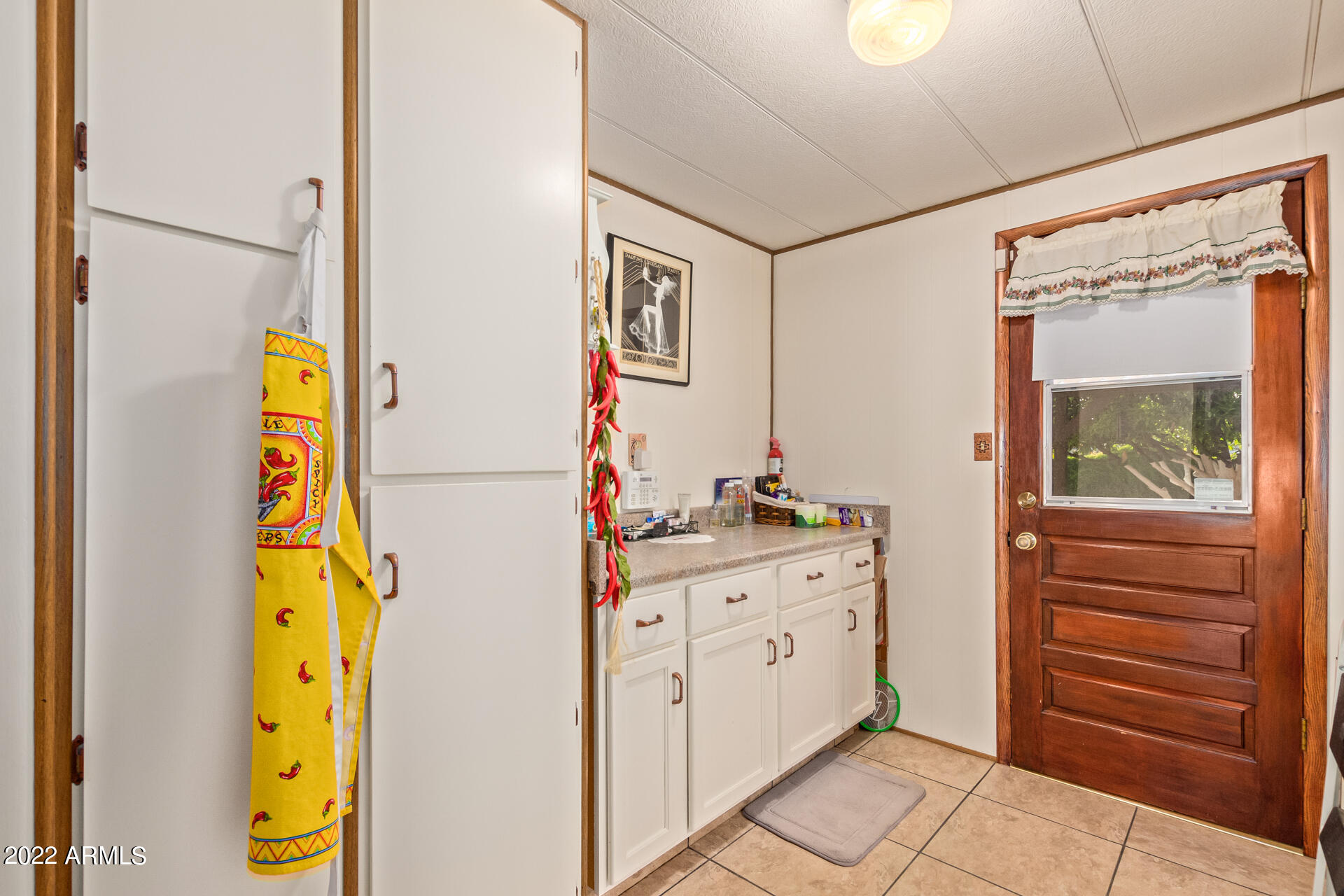 234 S 72ND Circle