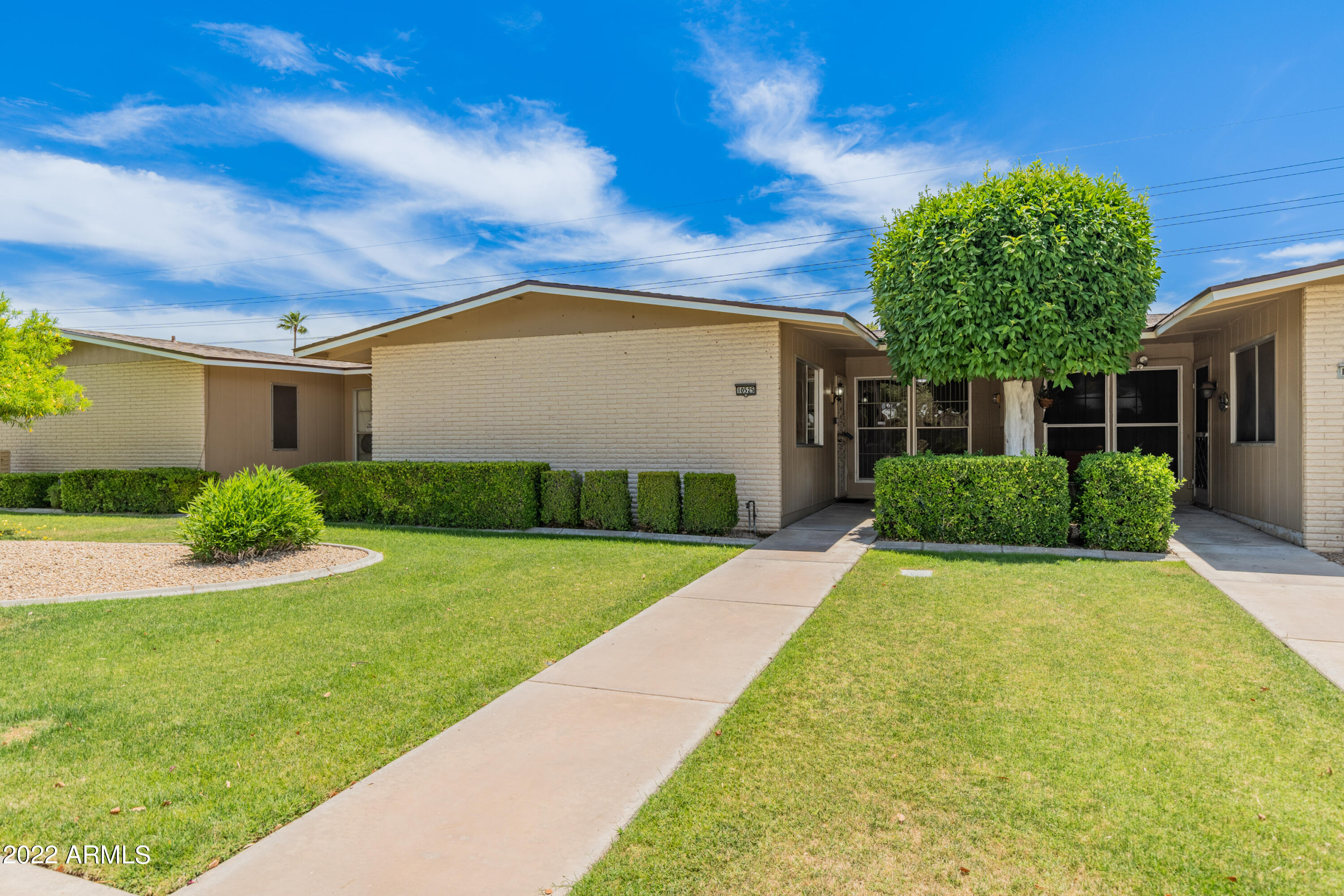 10525 W GRANADA Drive