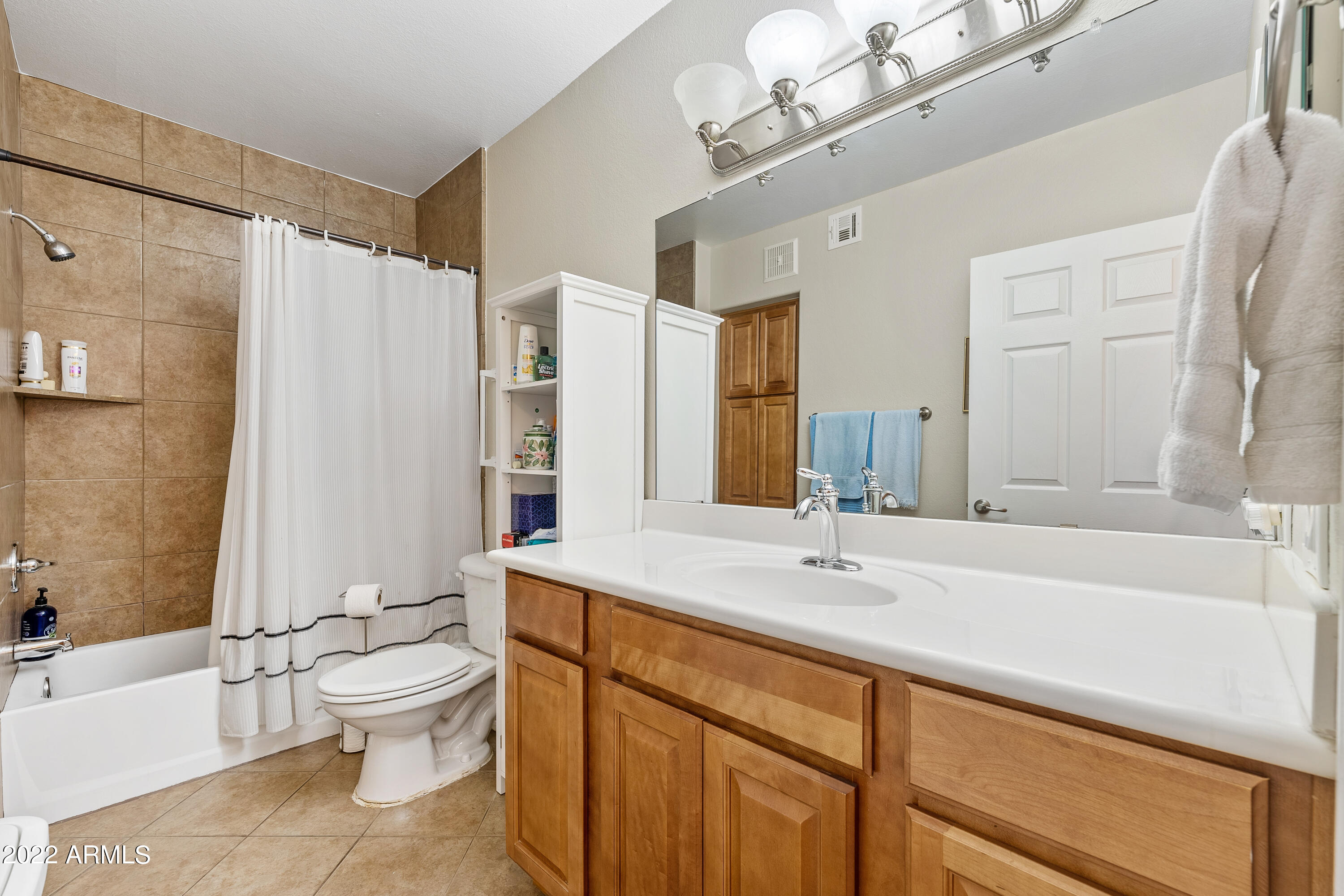 4925 E DESERT COVE Avenue # 160